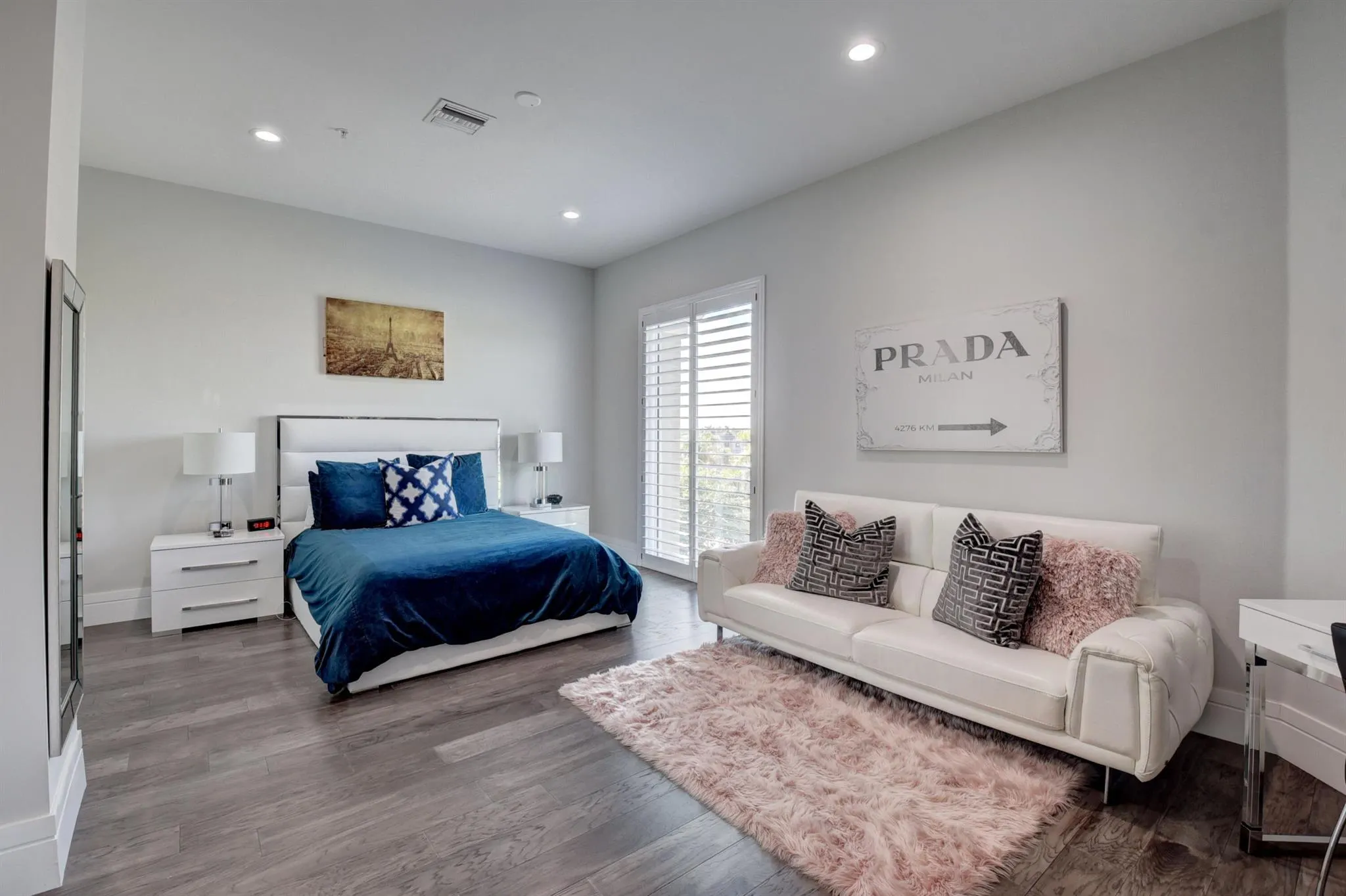 921 Osceola Drive, #4