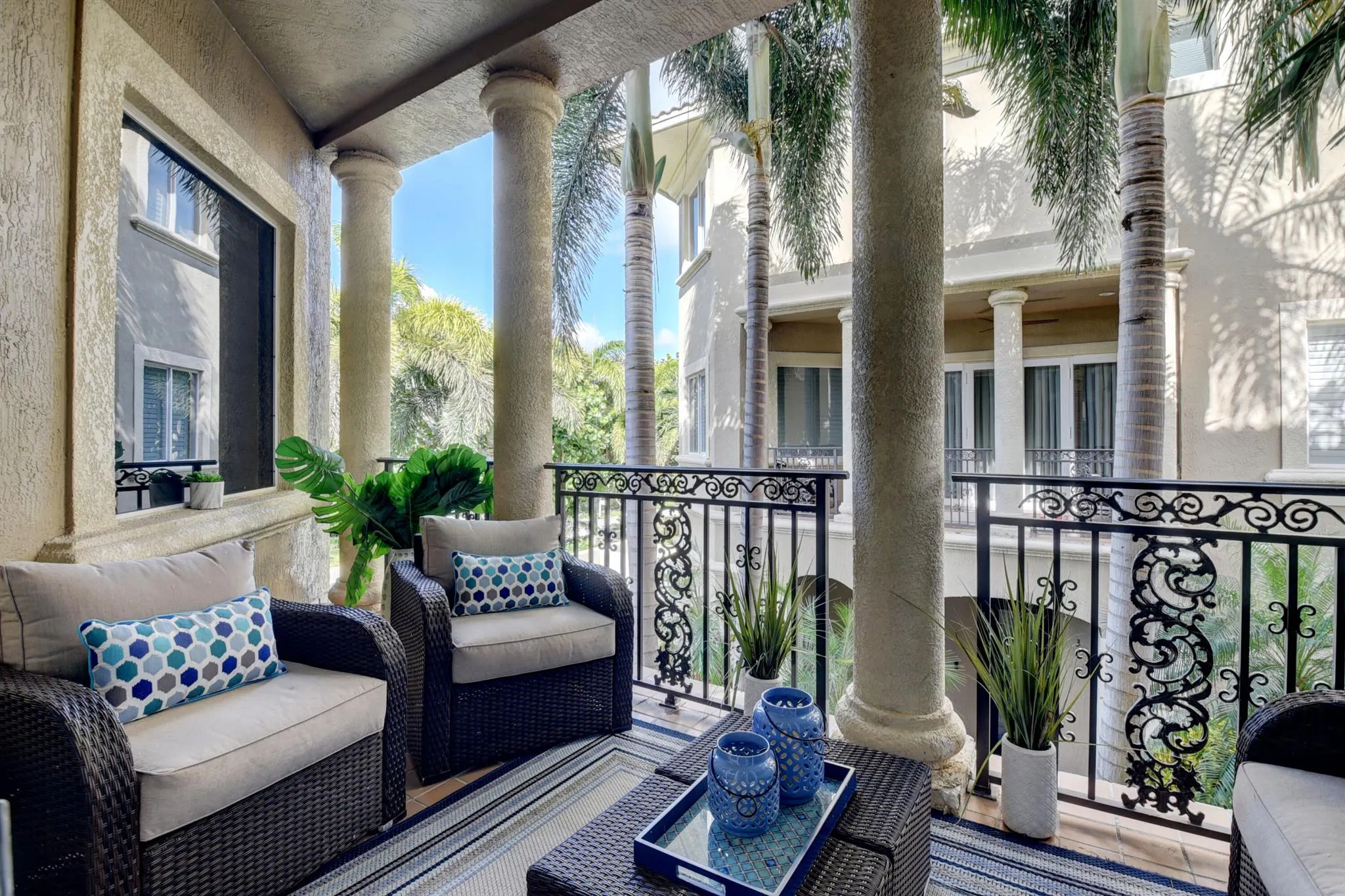 921 Osceola Drive, #4