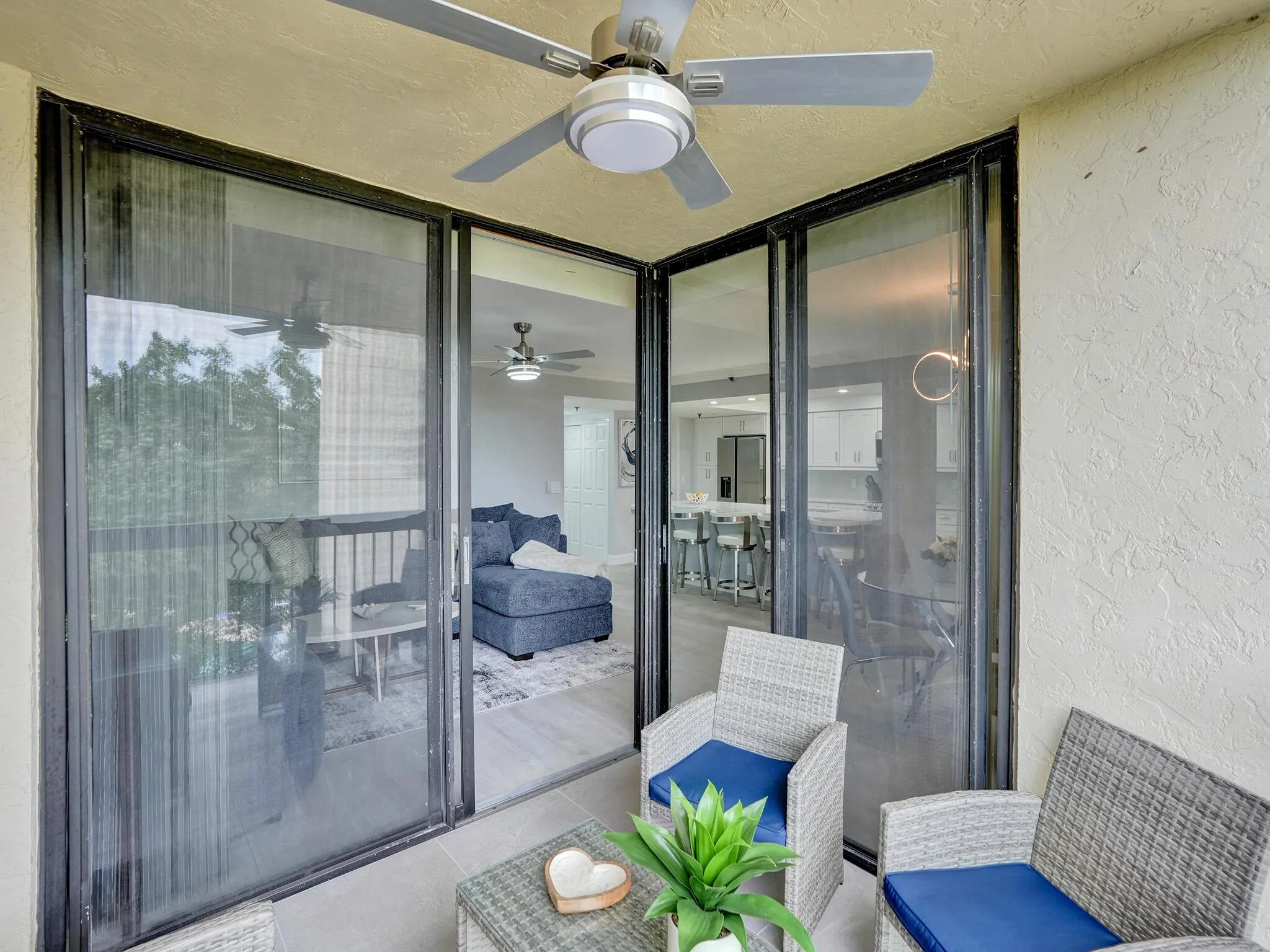 955 Egret Circle, #405