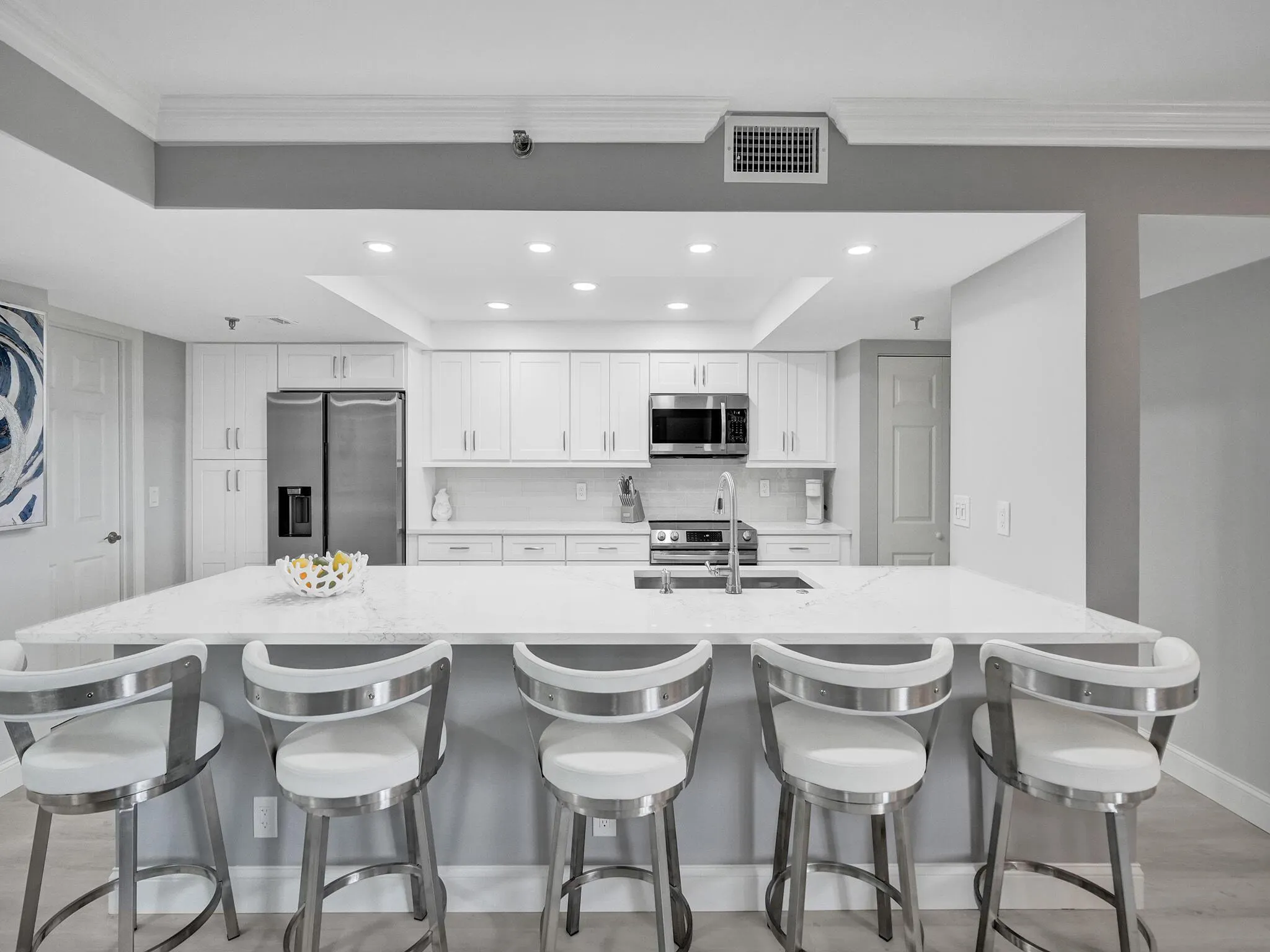 955 Egret Circle, #405