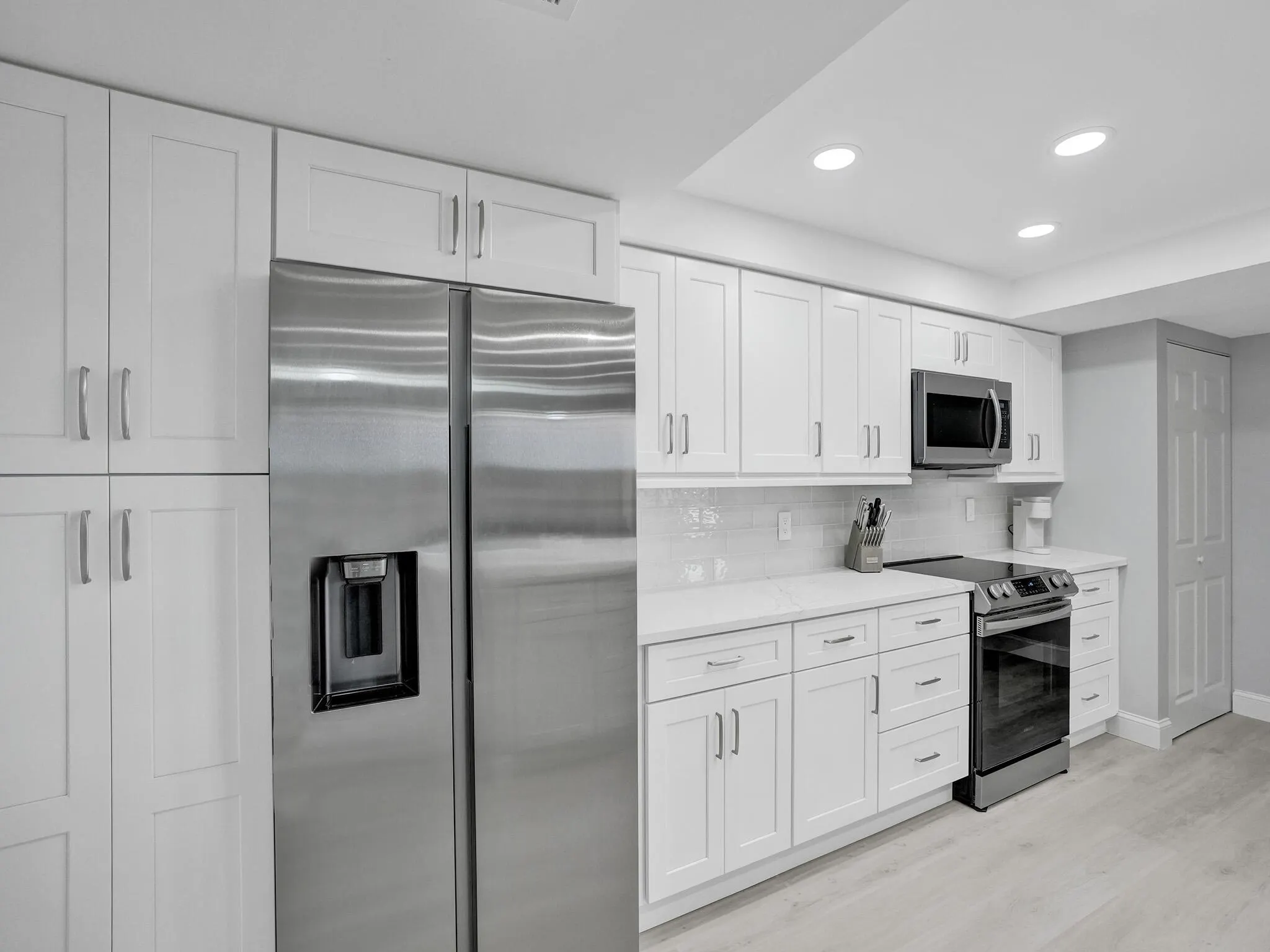 955 Egret Circle, #405