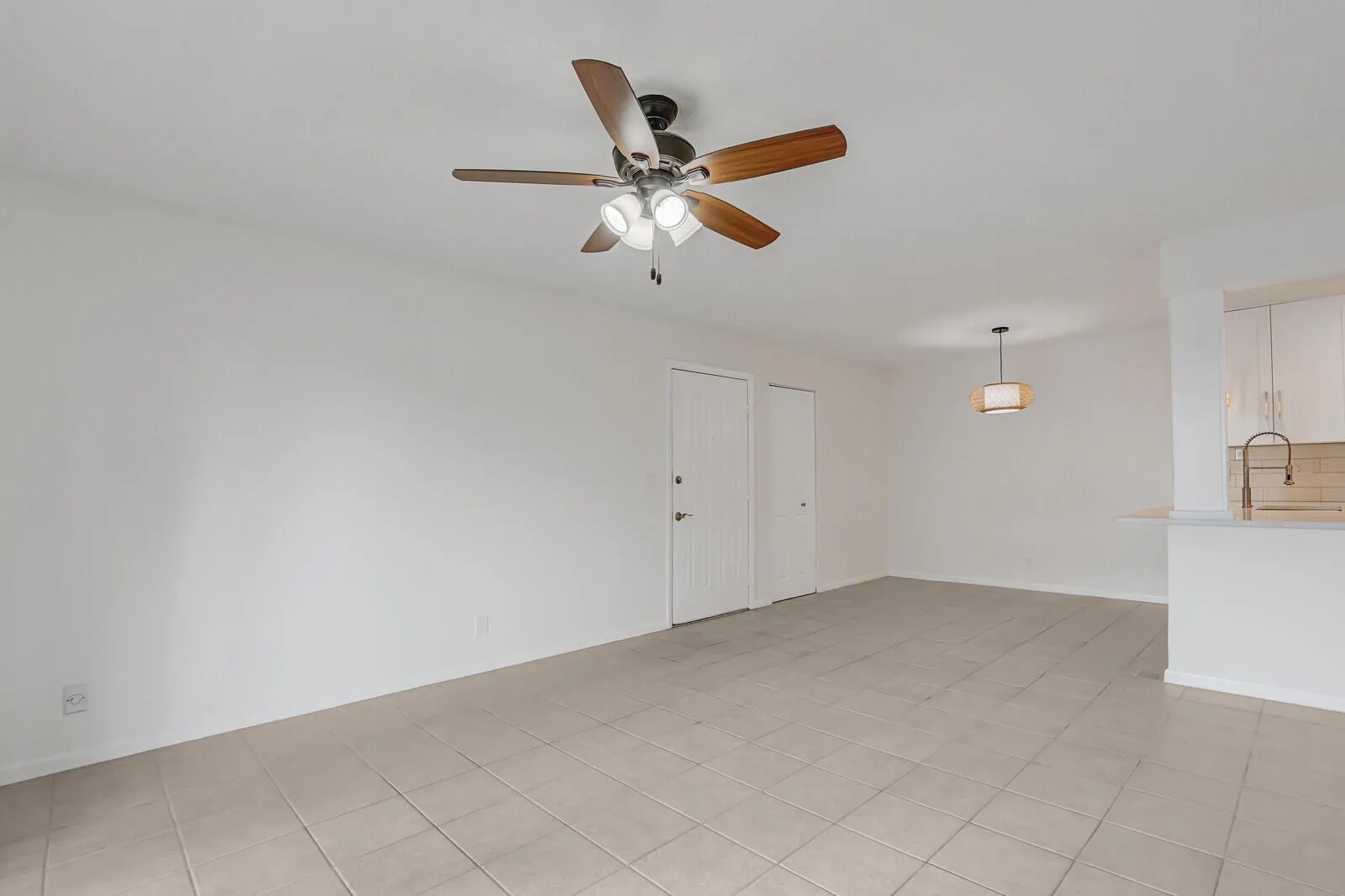3402 Gardens East Drive, #16b