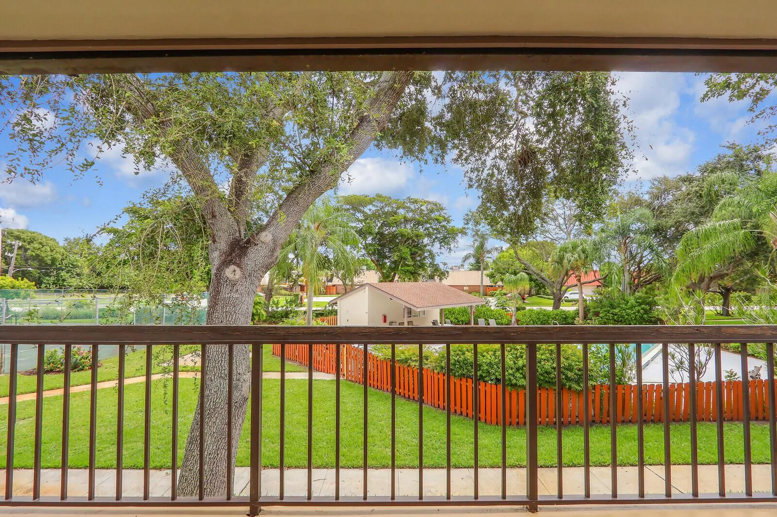 3402 Gardens East Drive, #16b