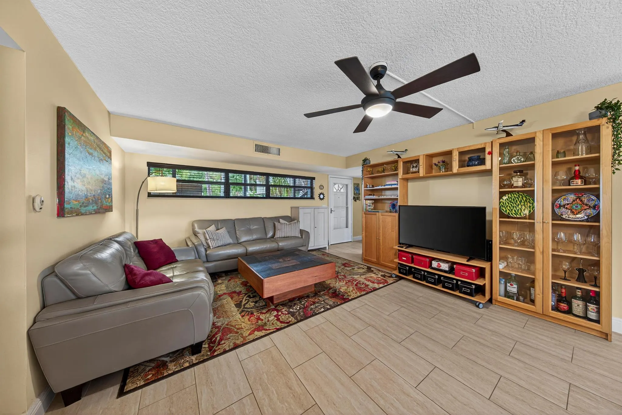 149 NW 70th 204a Street, #204a