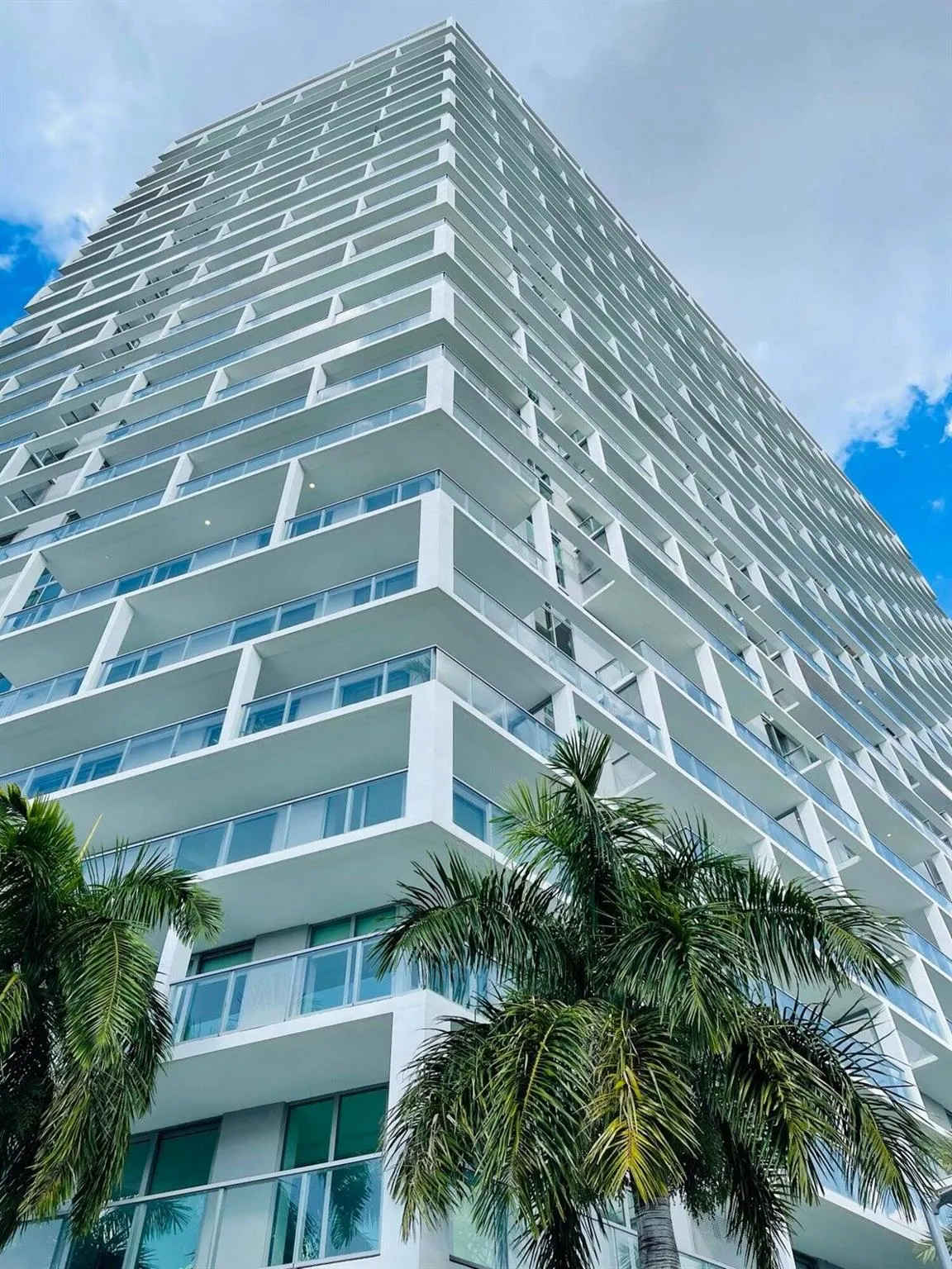 2000 Metropica Way, #2607