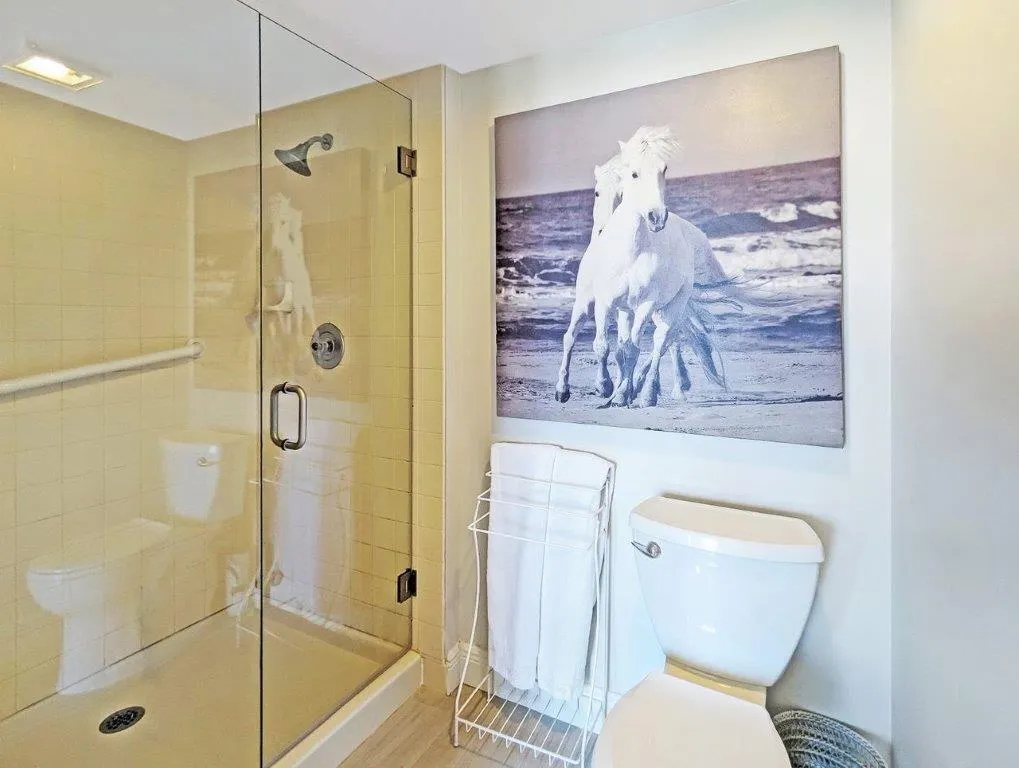 401 S Seas Drive, #403