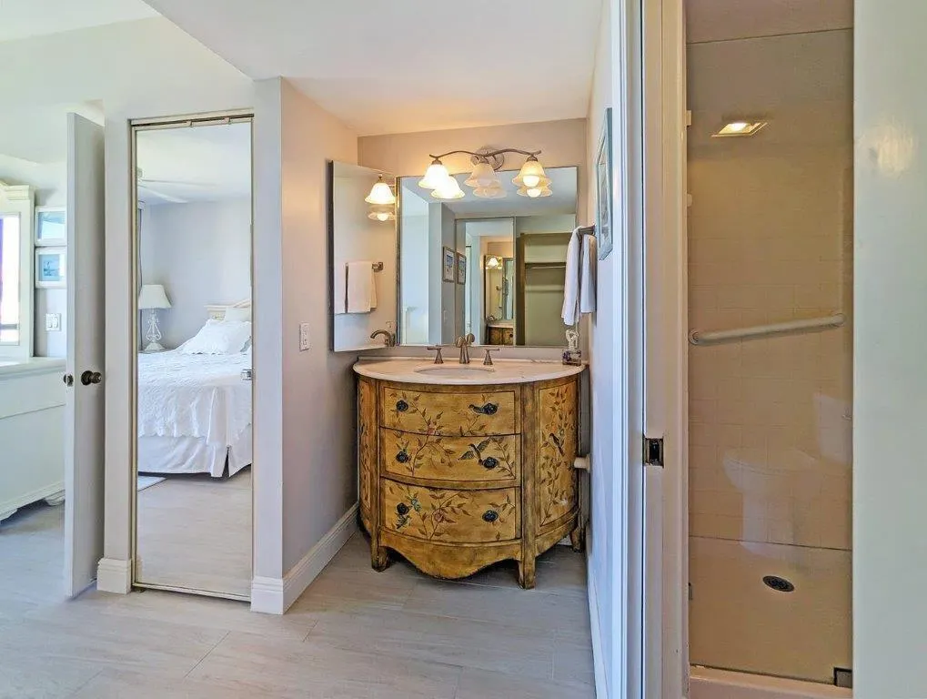 401 S Seas Drive, #403