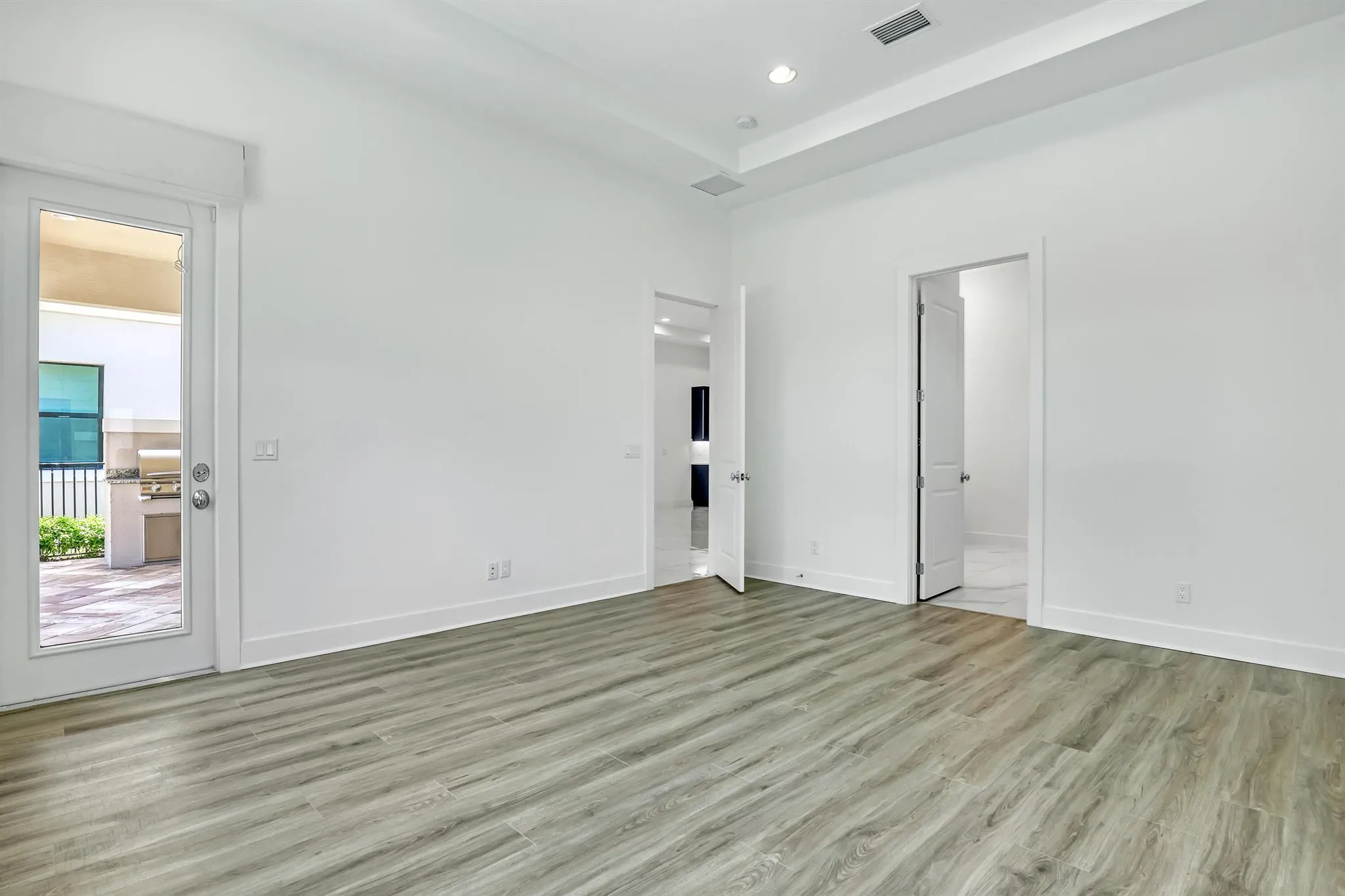 13501 Artisan Circle