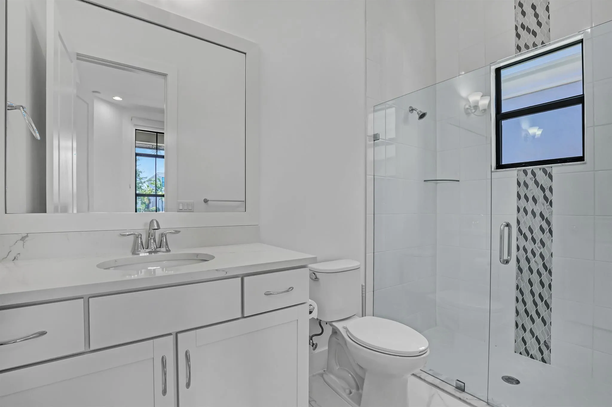 13501 Artisan Circle