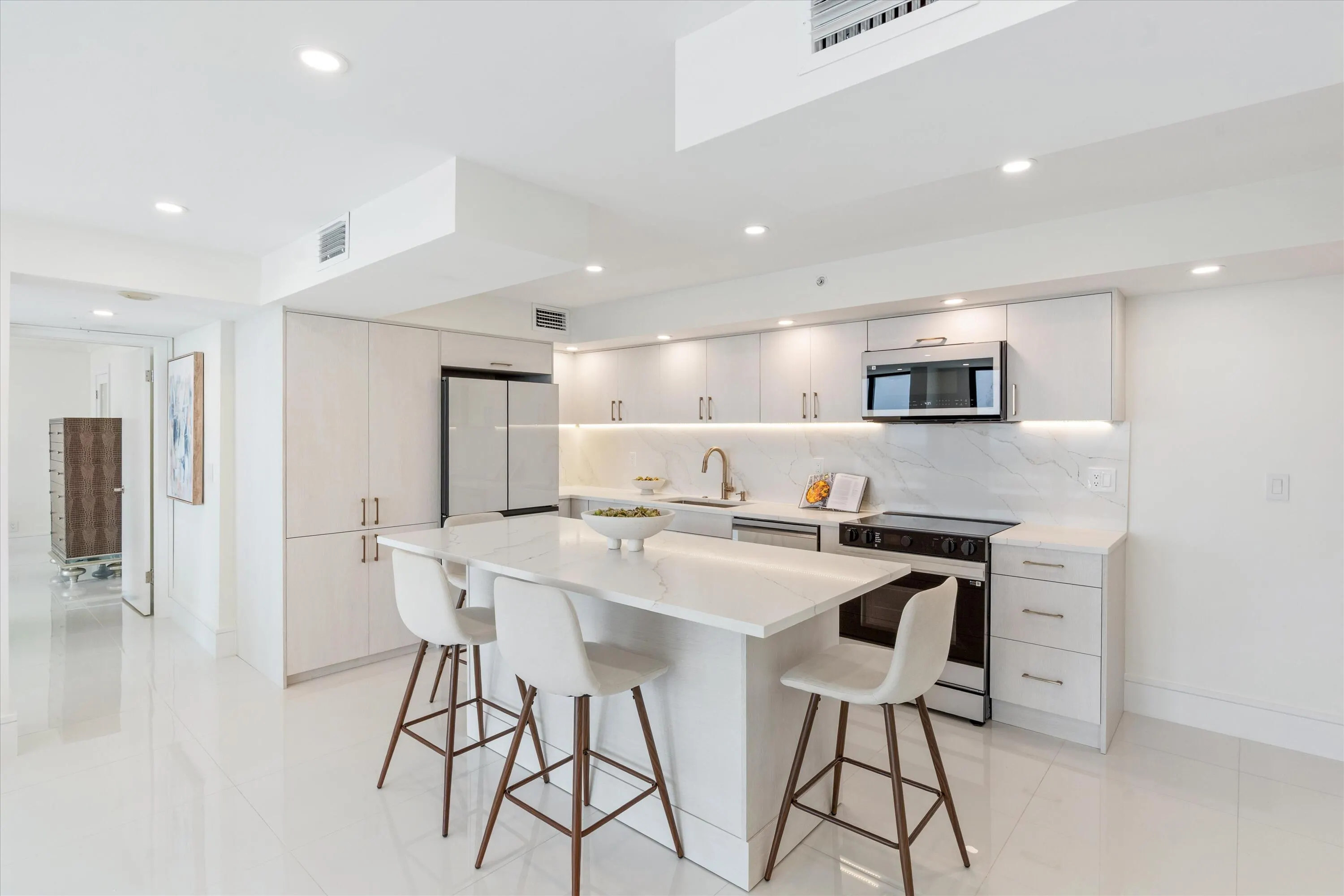 2003 N Ocean Boulevard, #1504
