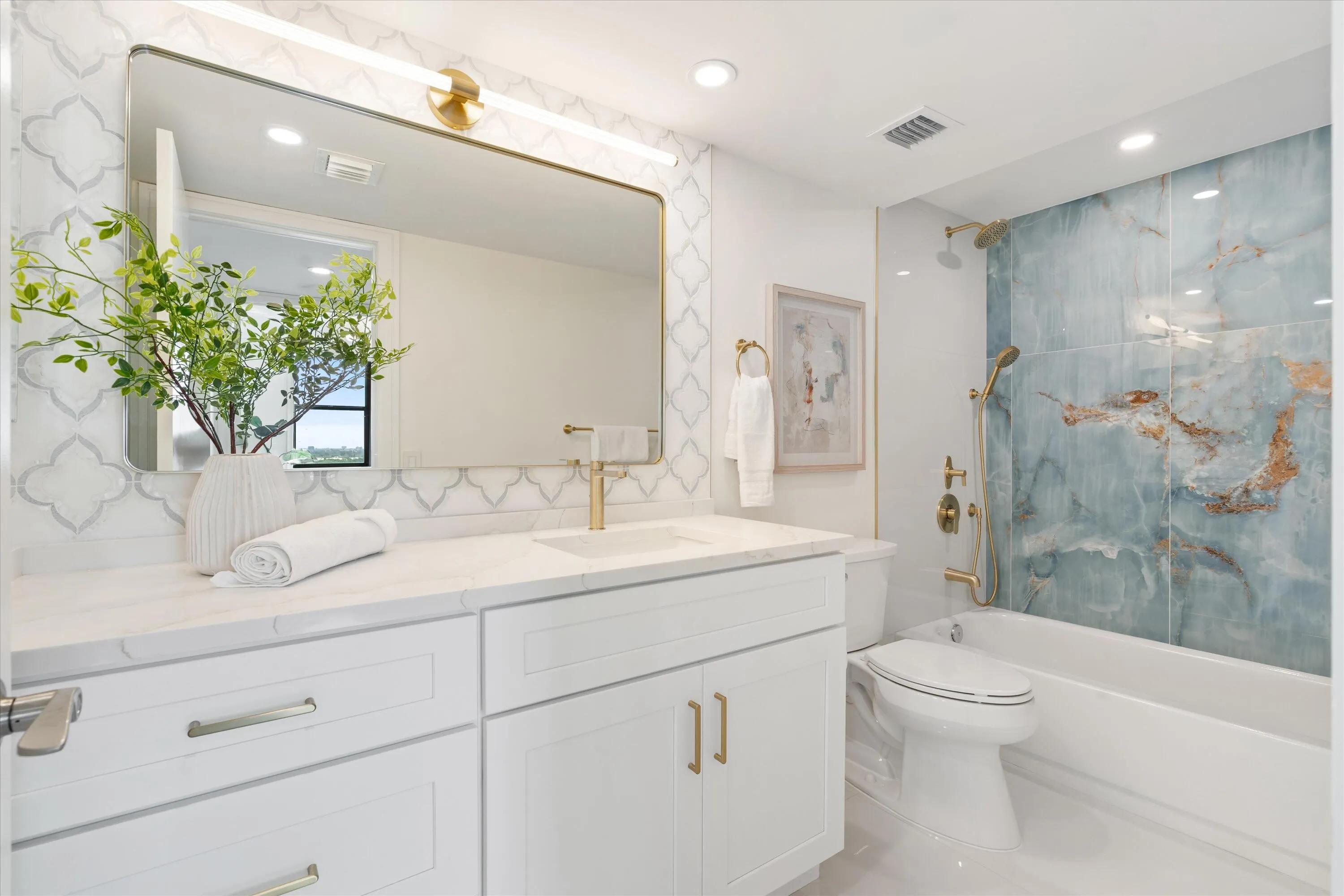 2003 N Ocean Boulevard, #1504
