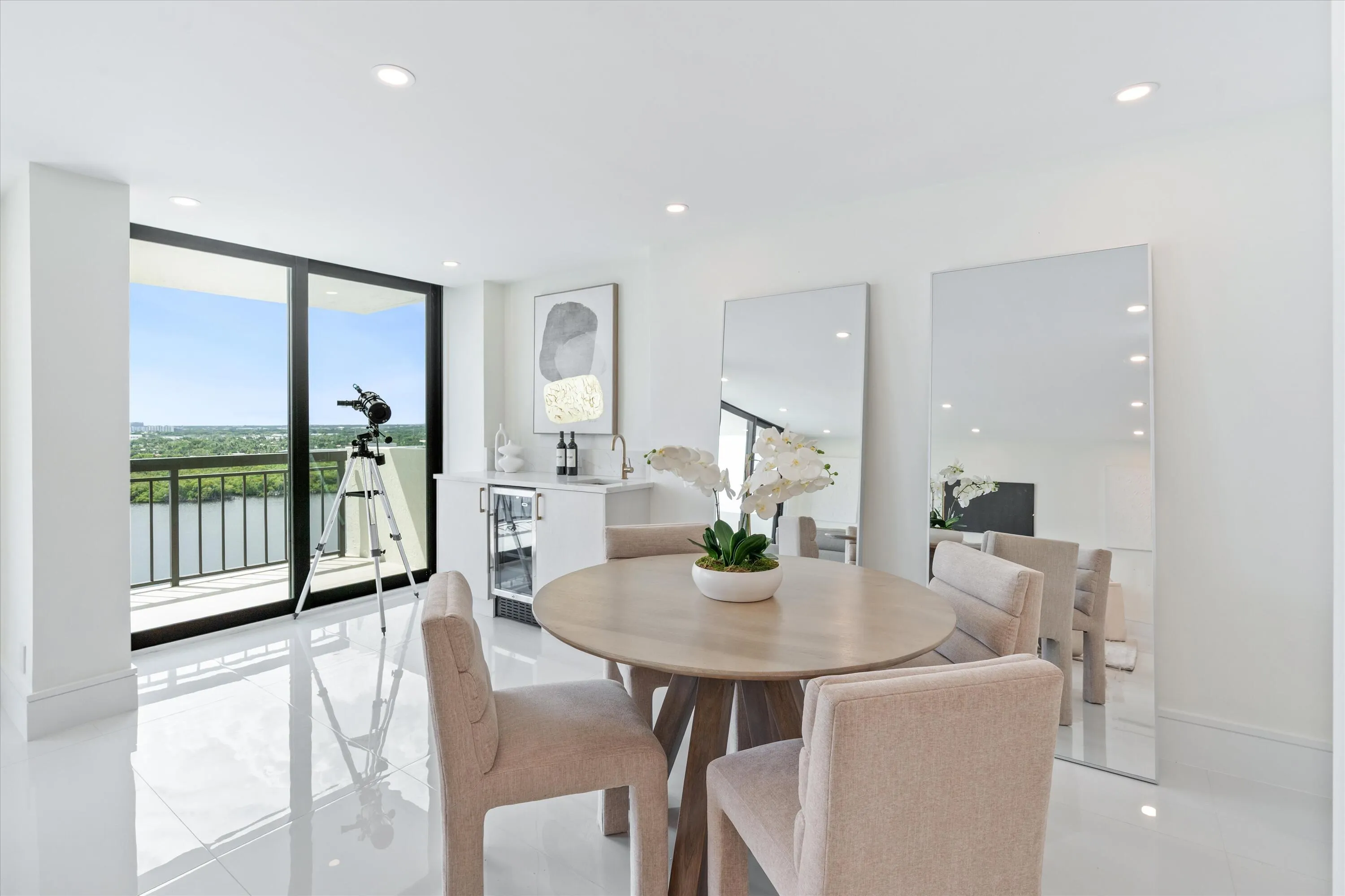 2003 N Ocean Boulevard, #1504