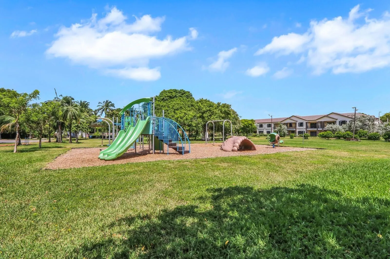 630 NE 14th Court, #102
