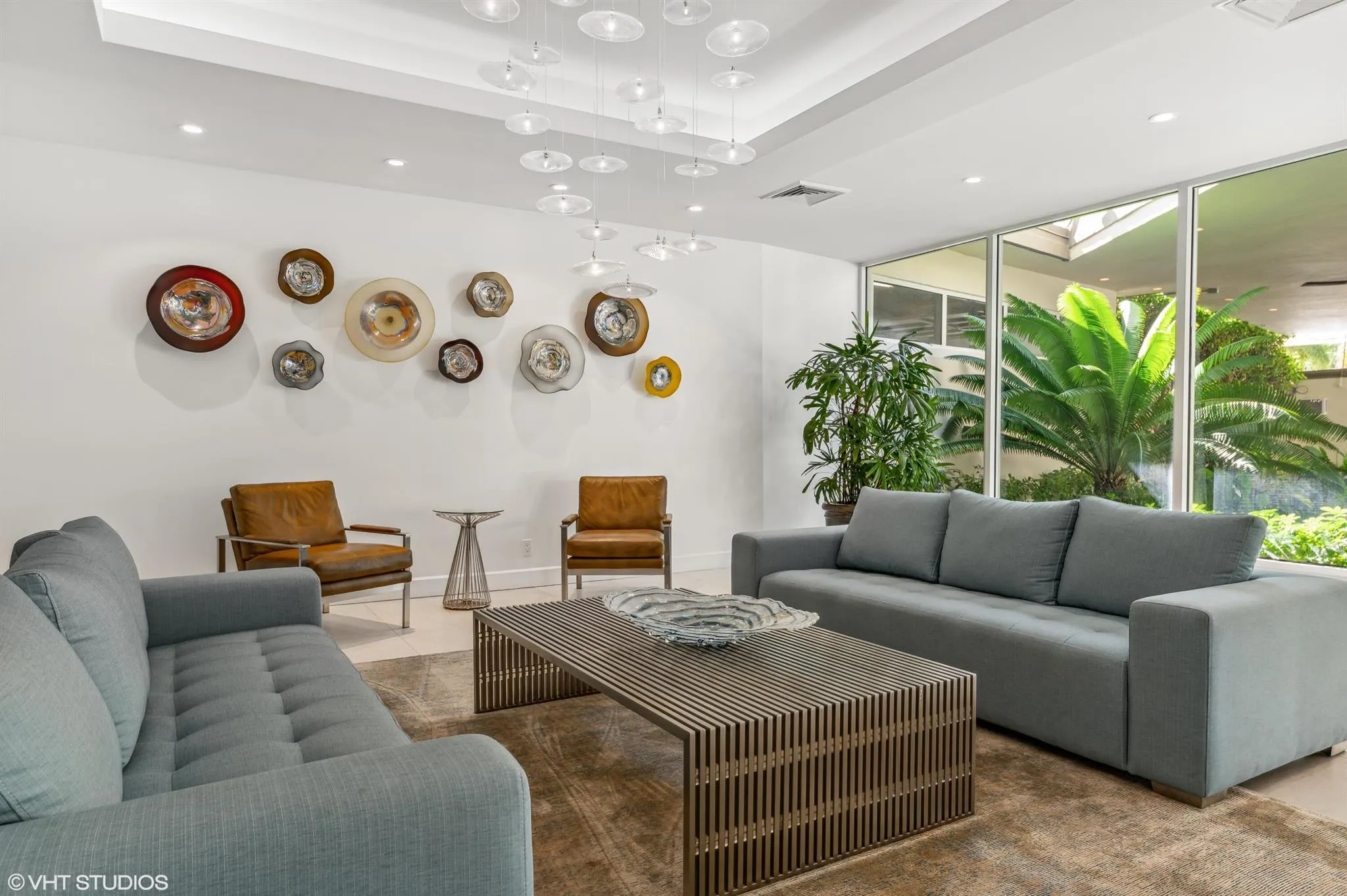 555 SE 6th Avenue, #7h
