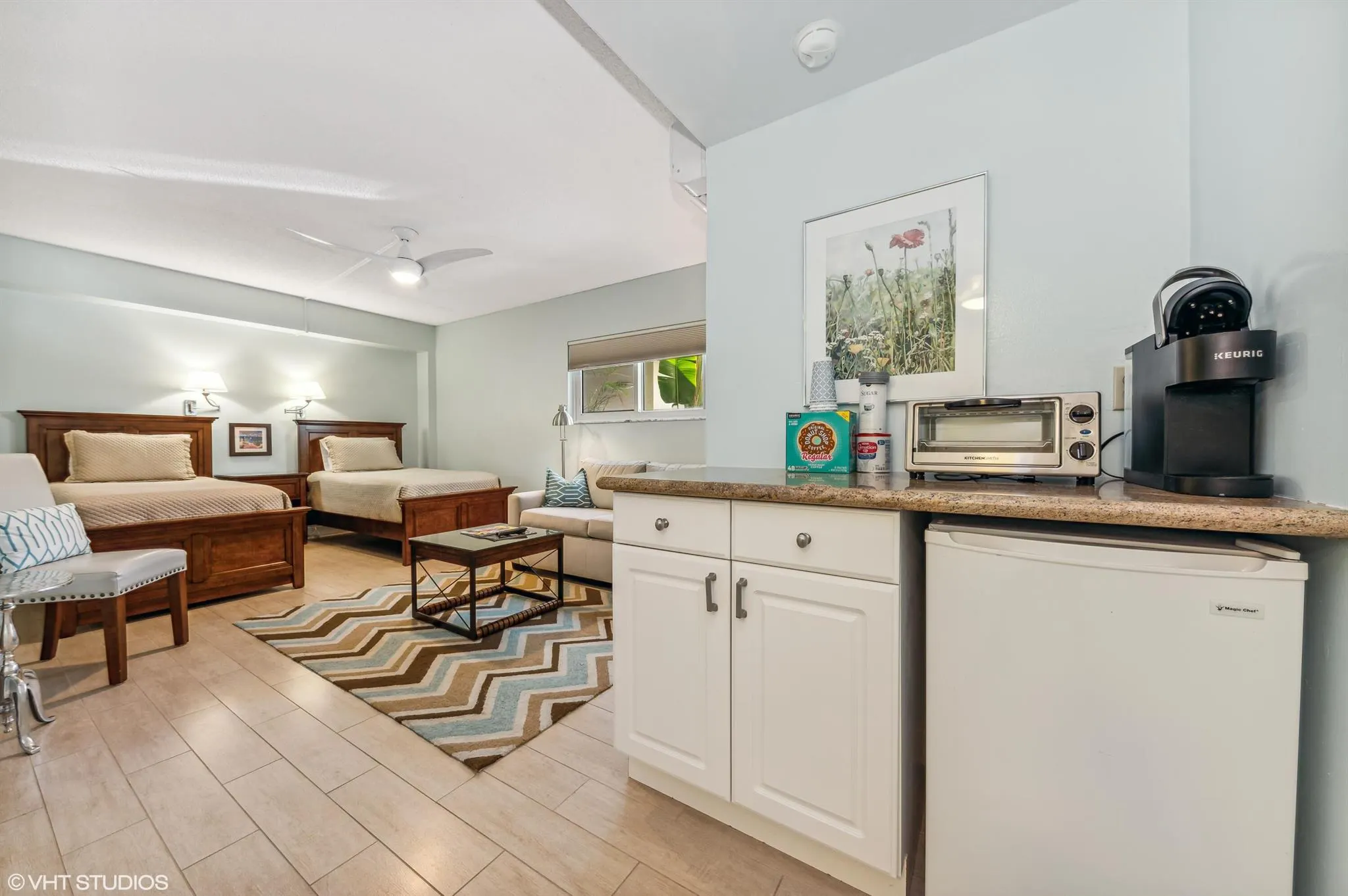 555 SE 6th Avenue, #7h