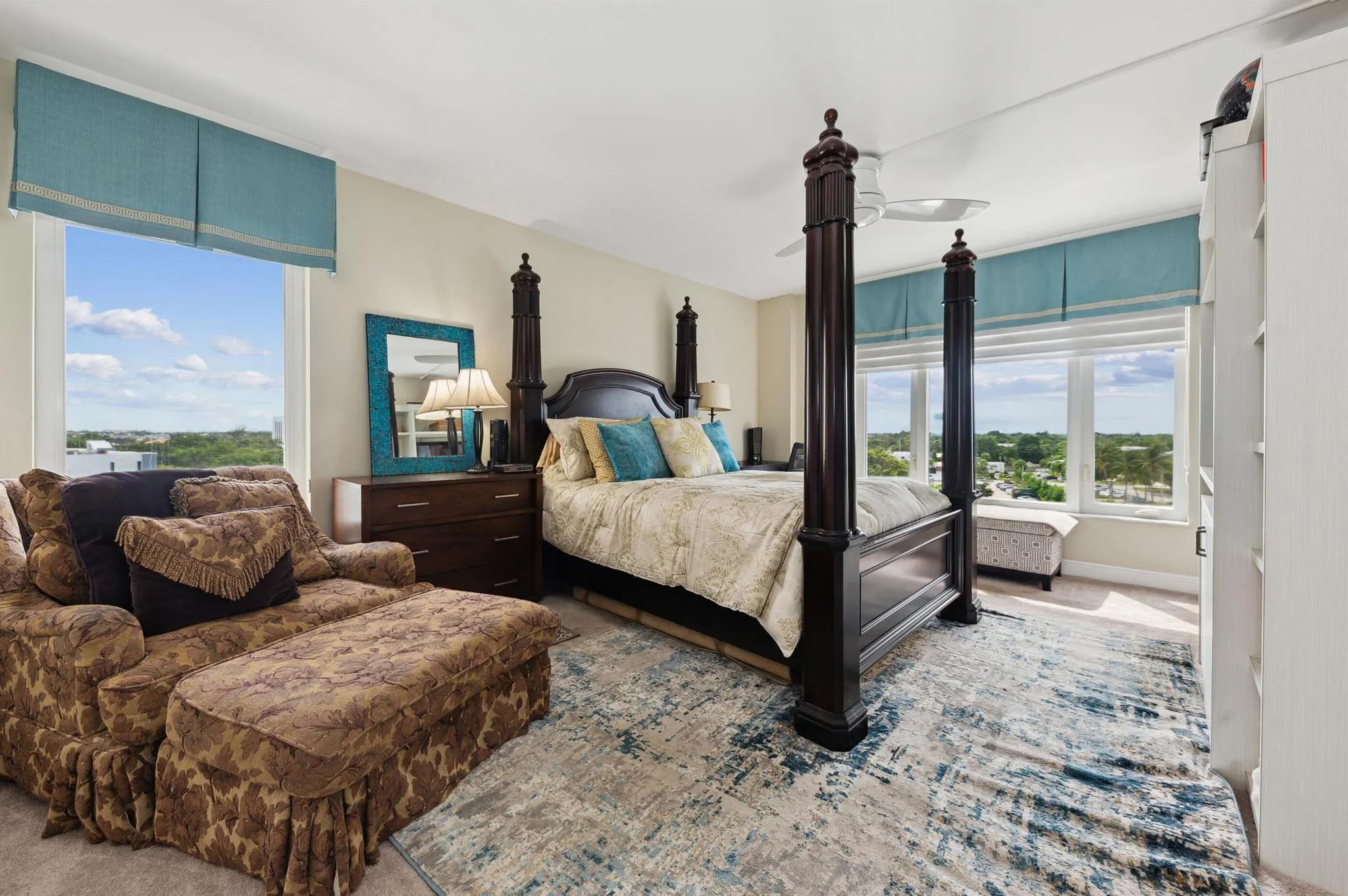 555 SE 6th Avenue, #7h