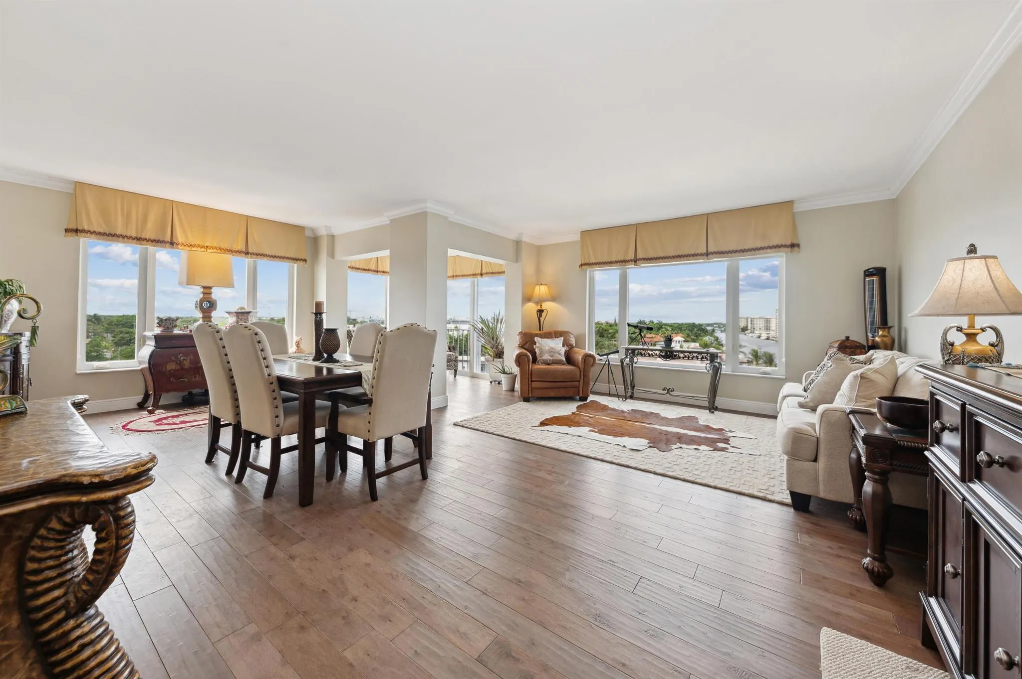 555 SE 6th Avenue, #7h