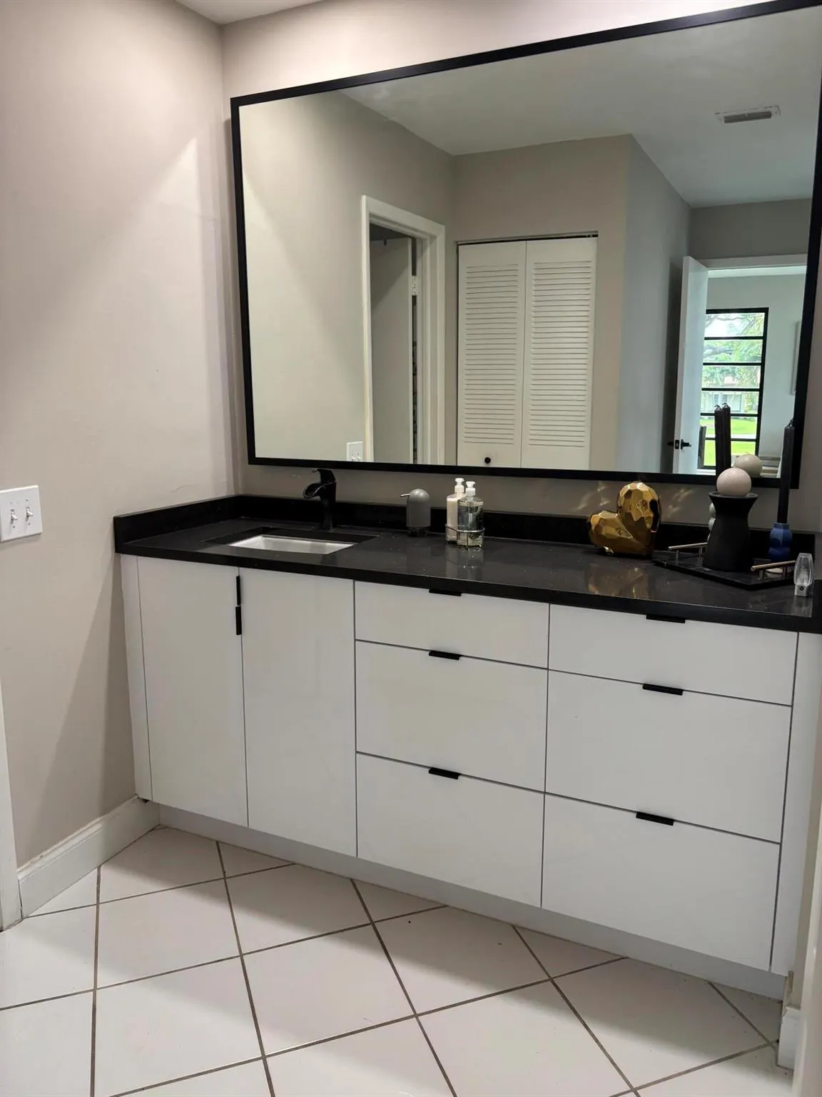 21219 Lago Circle, #5l