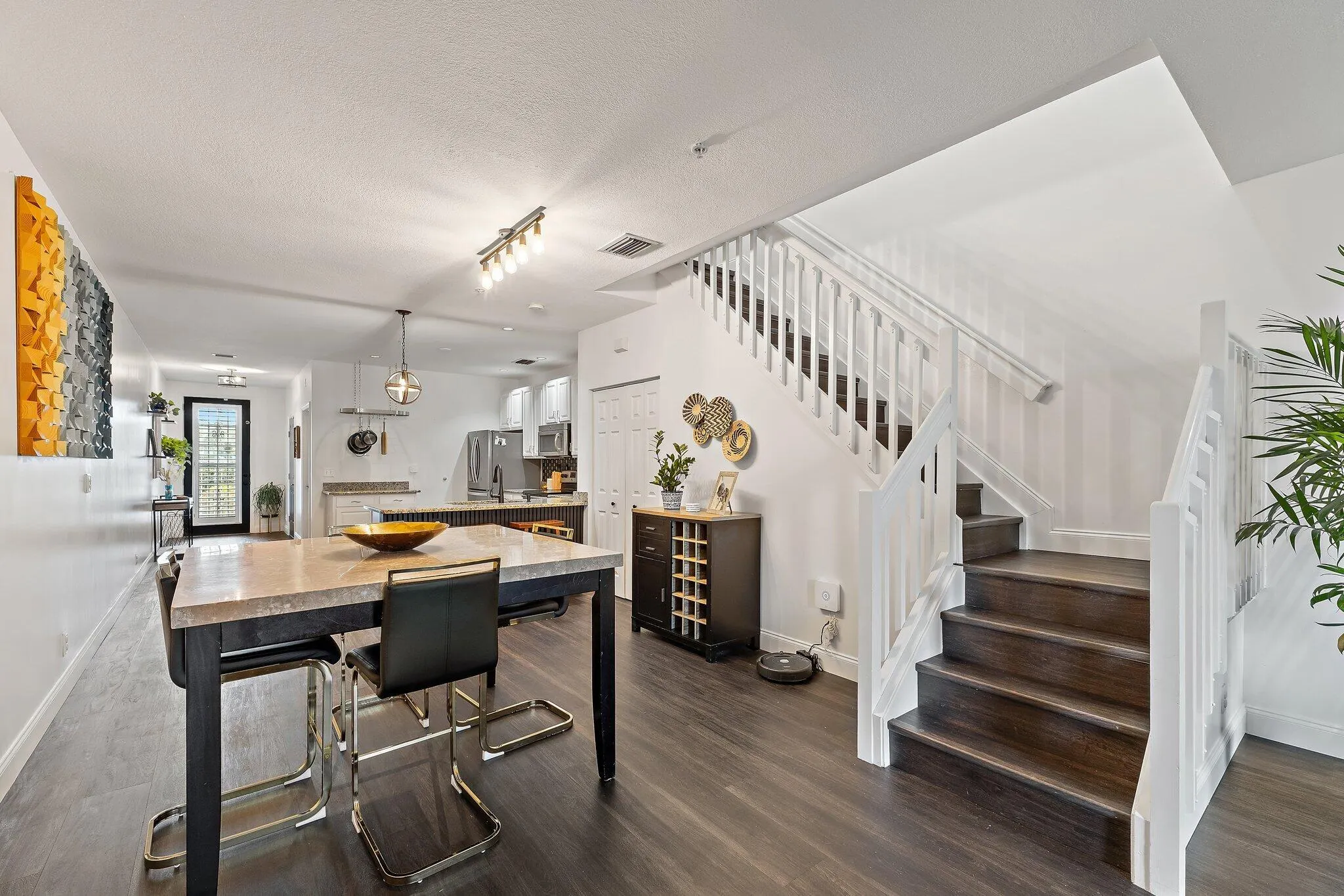 1101 Beach Road, #C