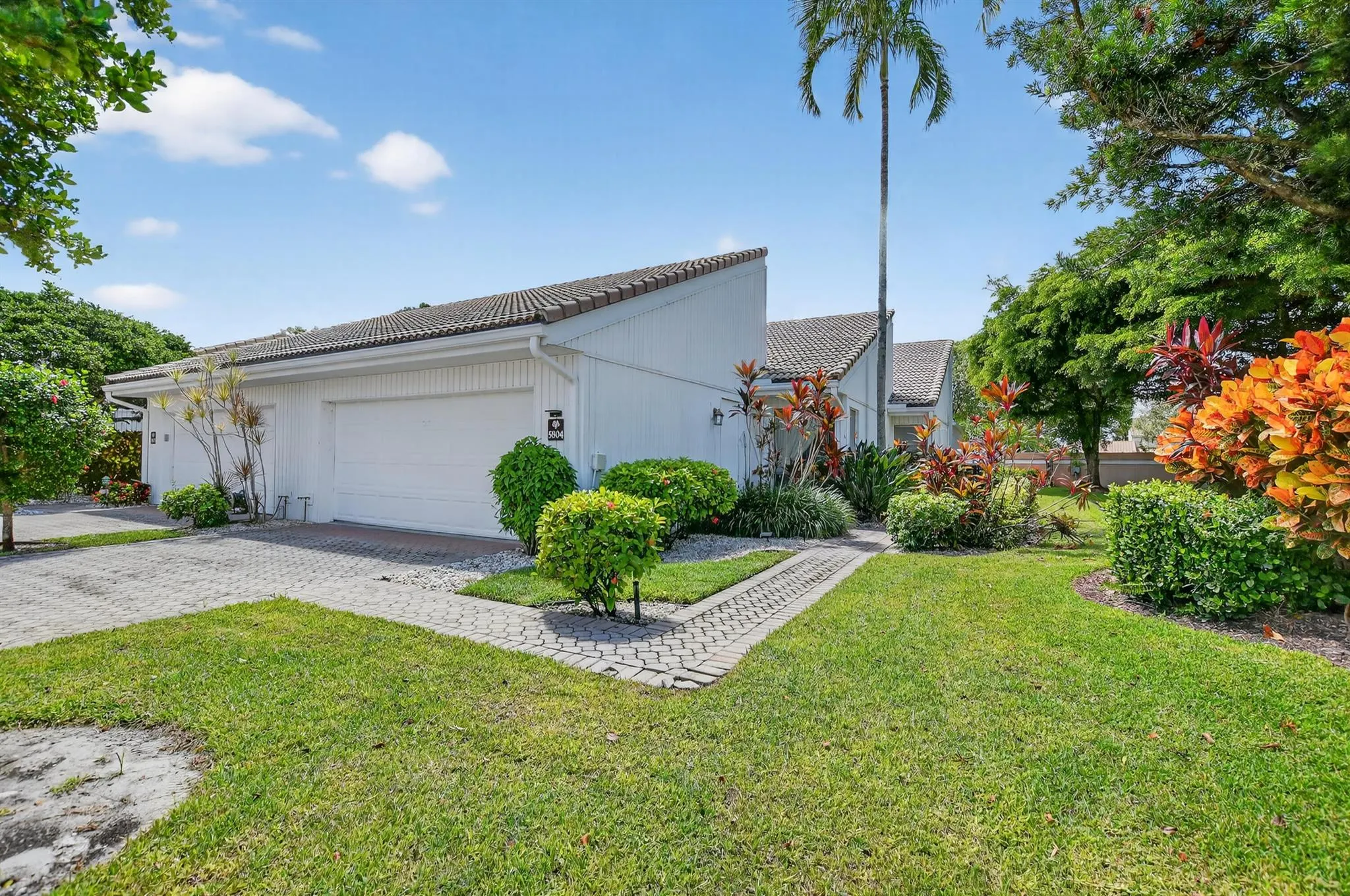 19890 Sawgrass Lane, #5804