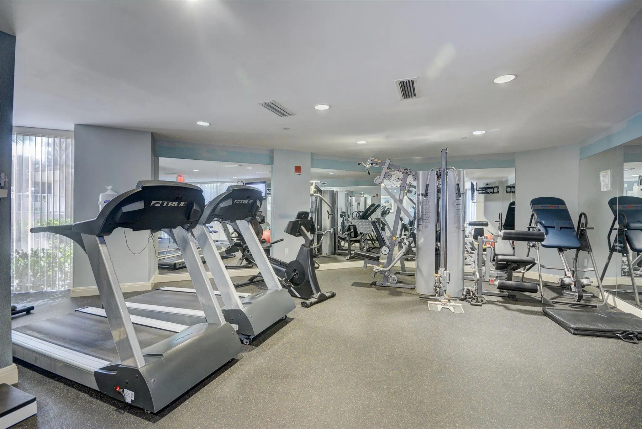 3000 N Ocean Drive, #22-G