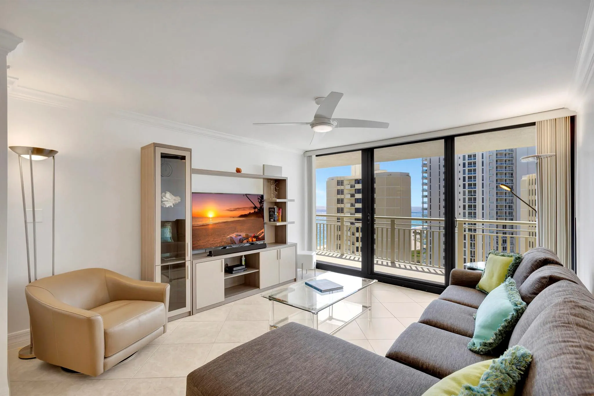 3000 N Ocean Drive, #22-G