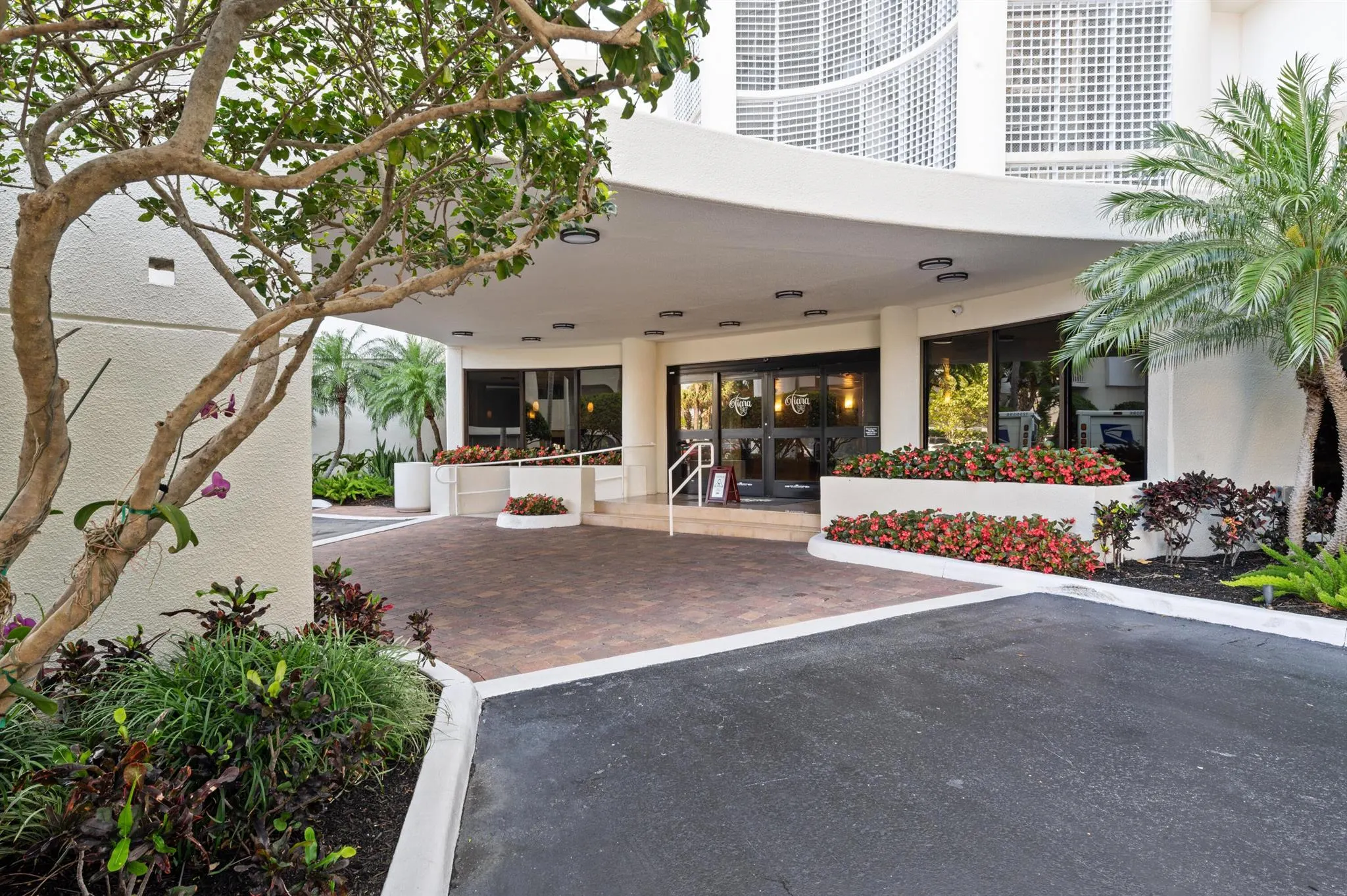 3000 N Ocean Drive, #22-G