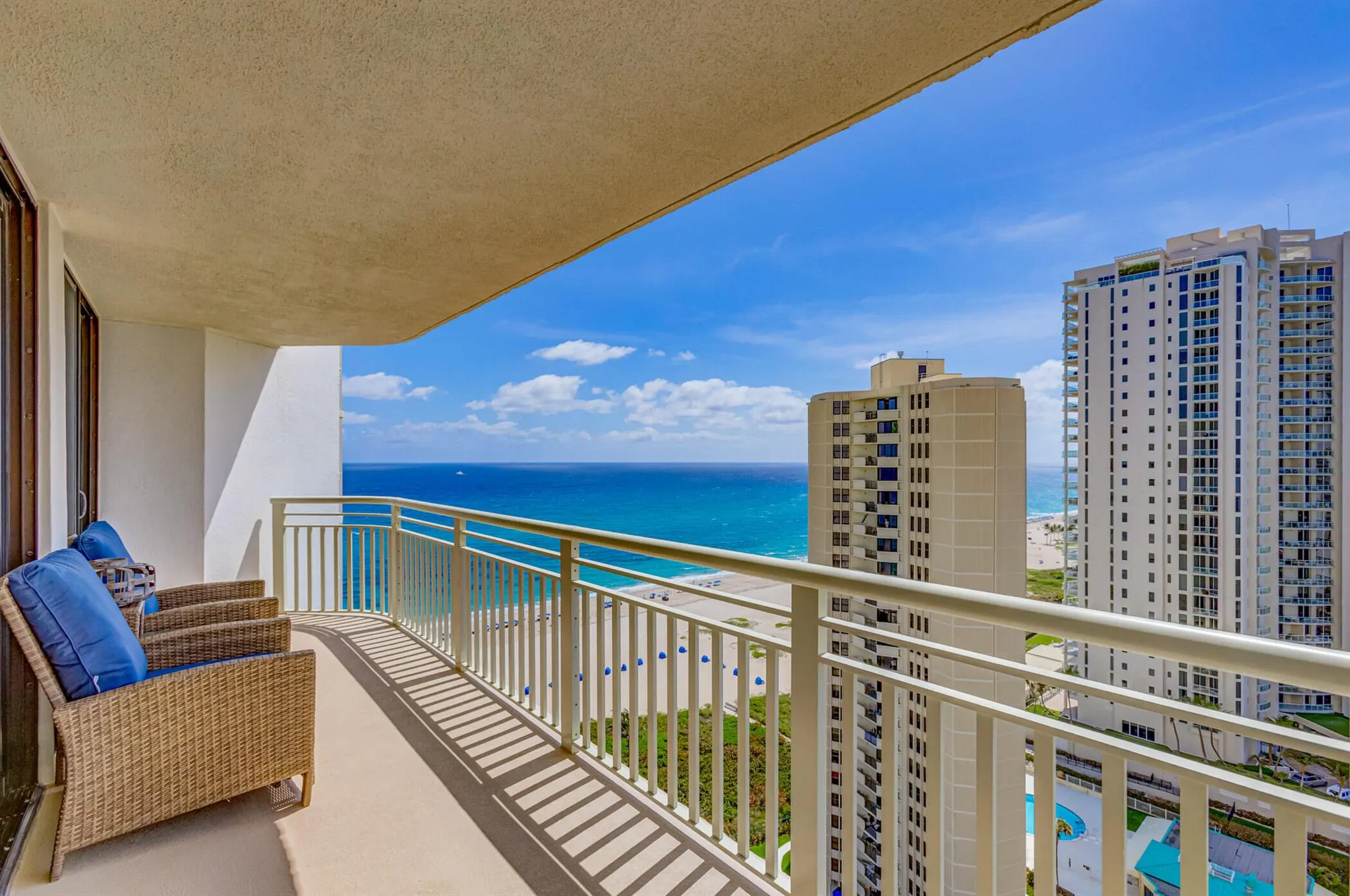 3000 N Ocean Drive, #22-G