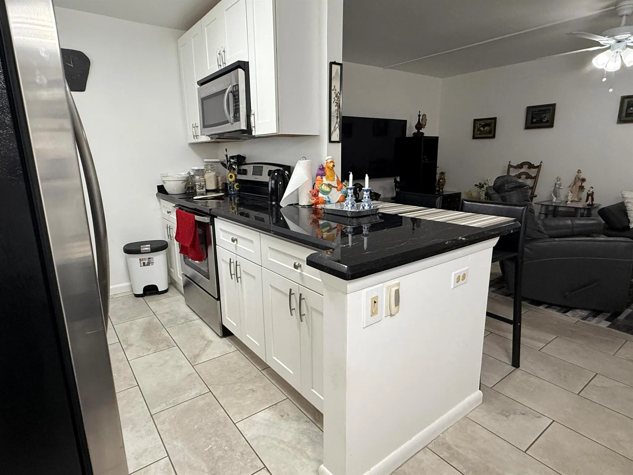 127 Mansfield D