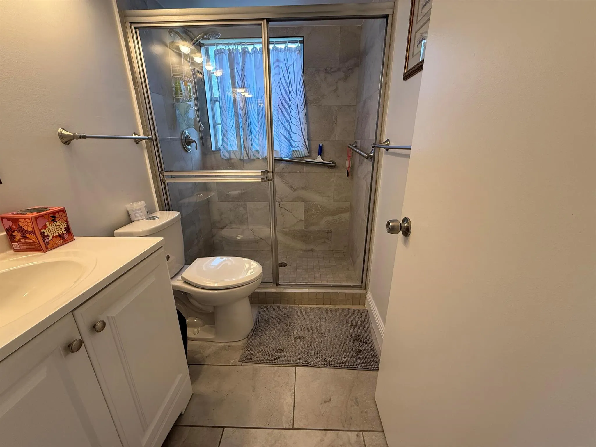 127 Mansfield D
