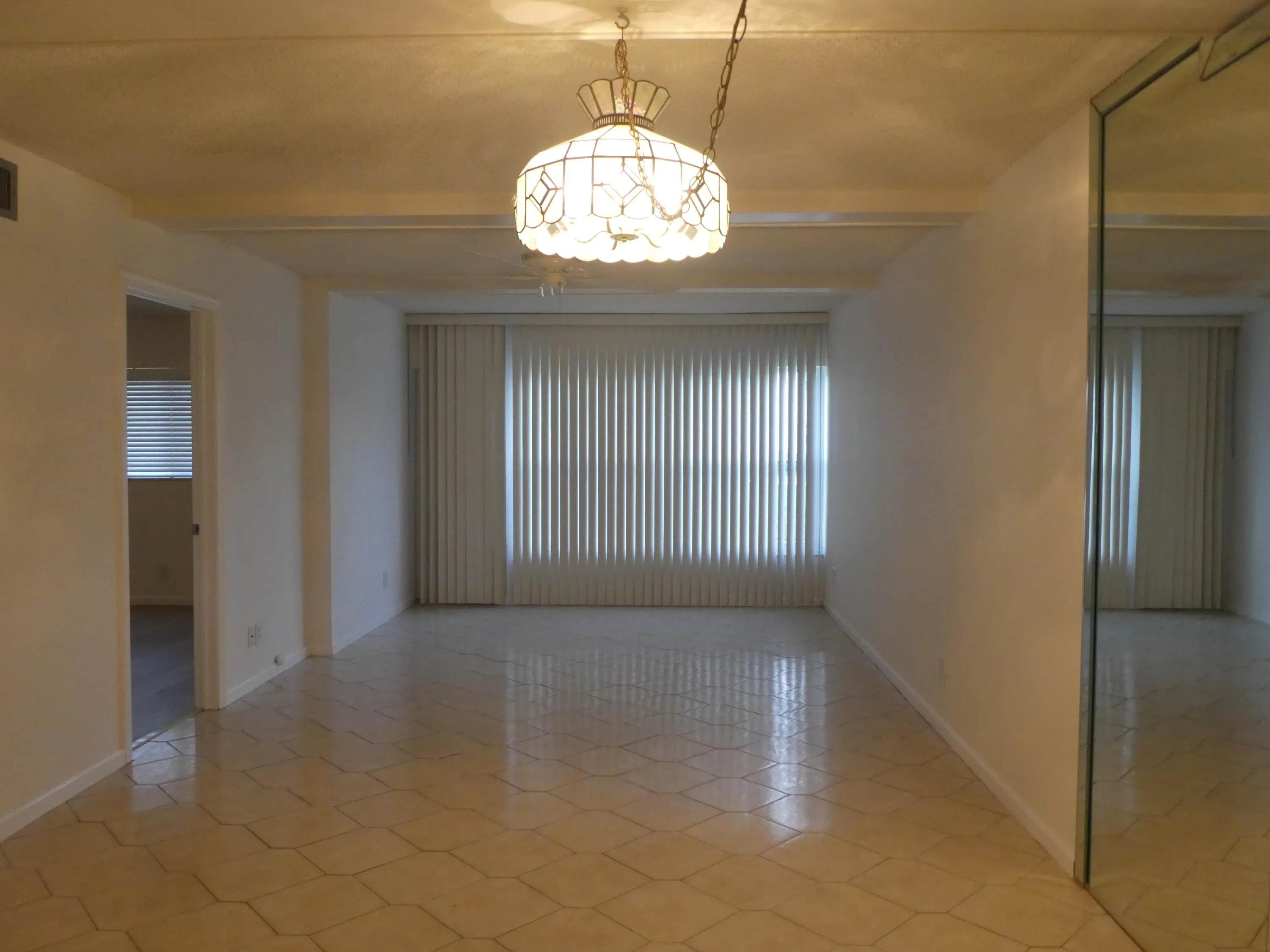 9855 Sandalfoot 306 Boulevard, #306