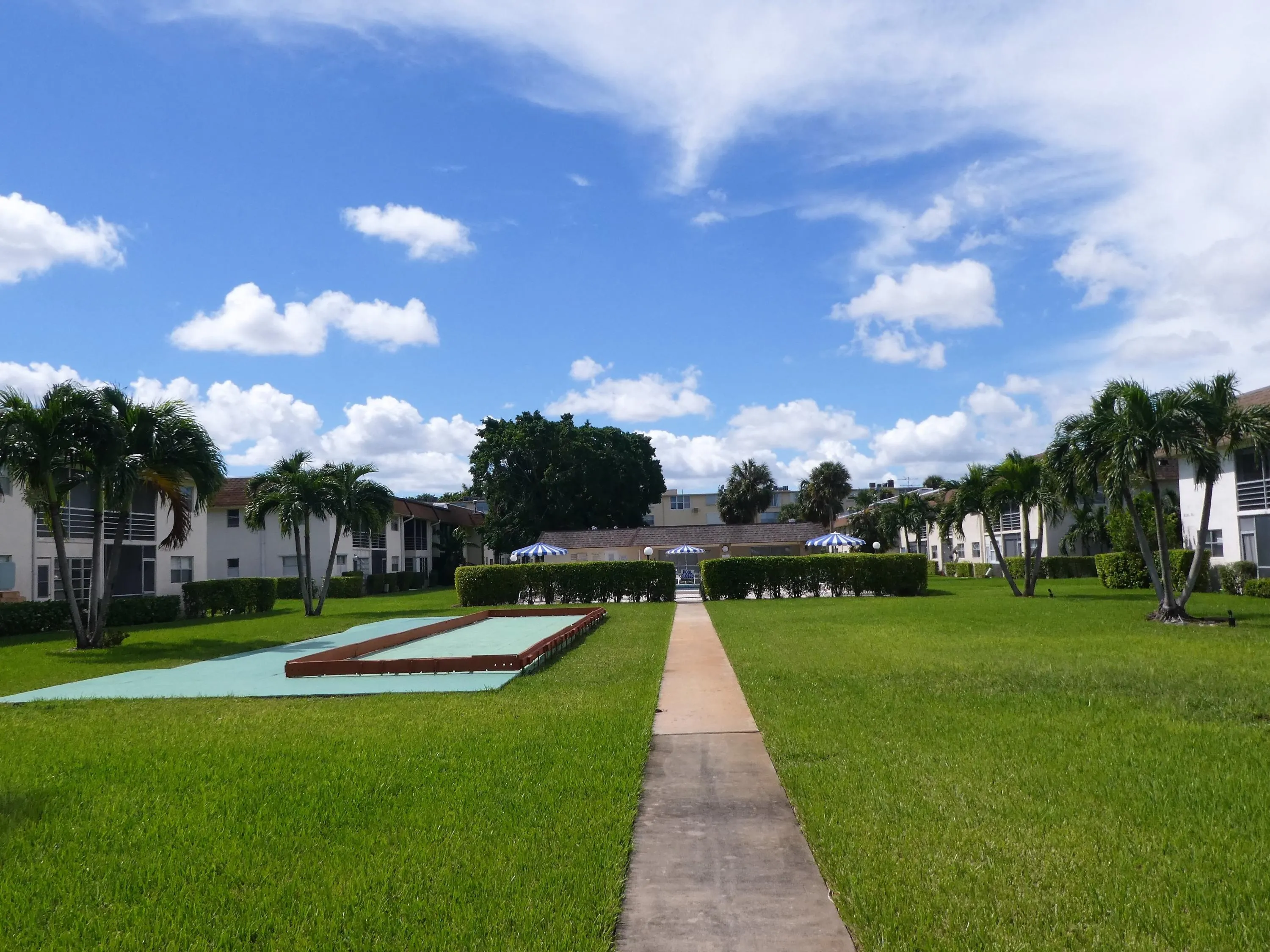 9855 Sandalfoot 306 Boulevard, #306