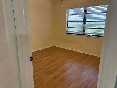 4640 Lucerne Lakes Boulevard W, #508