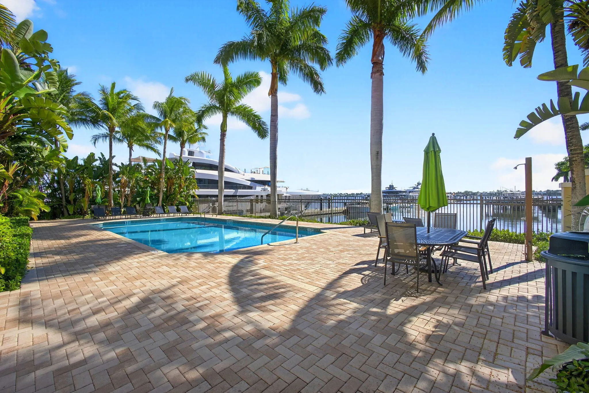 3940 N Flagler Drive, #403