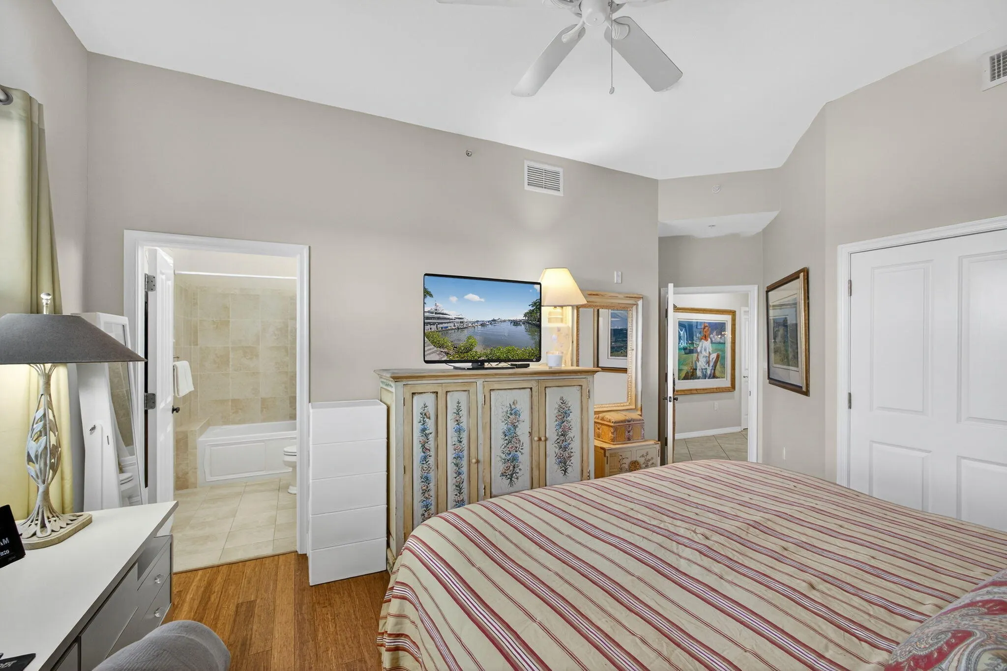 3940 N Flagler Drive, #403
