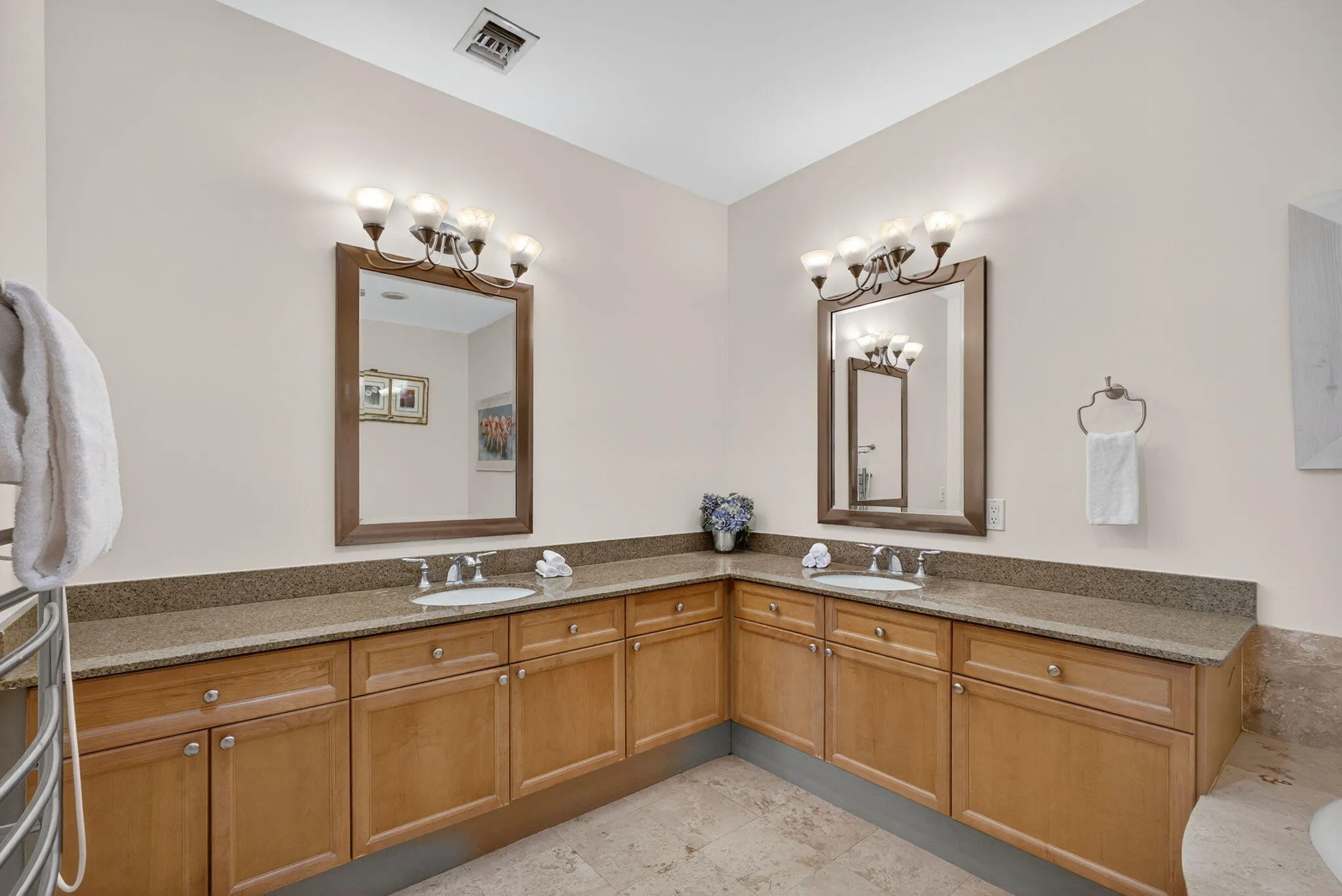 3940 N Flagler Drive, #403