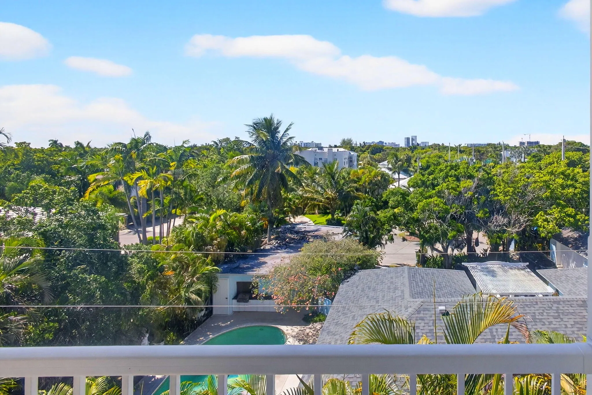 3940 N Flagler Drive, #403