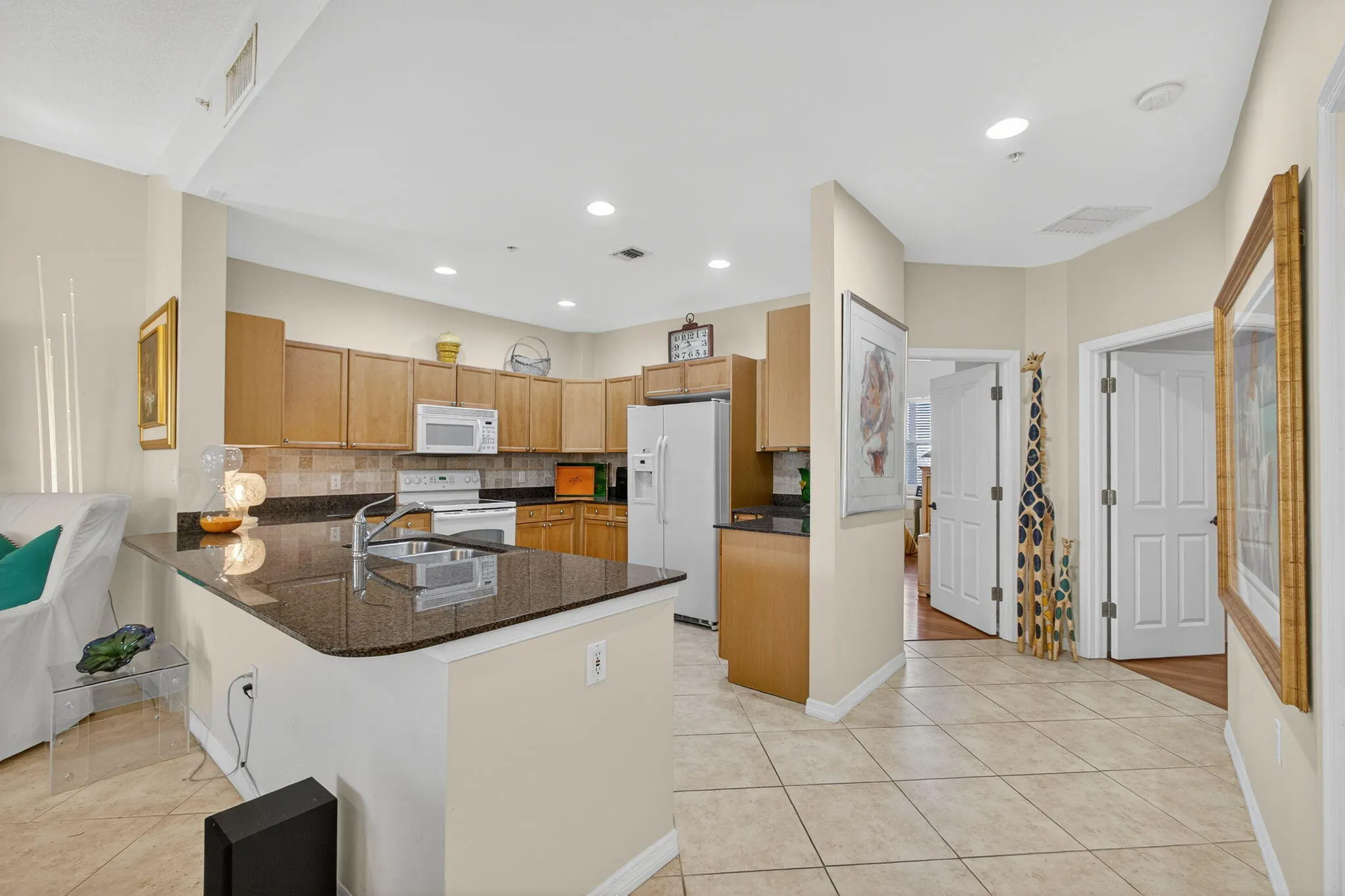 3940 N Flagler Drive, #403