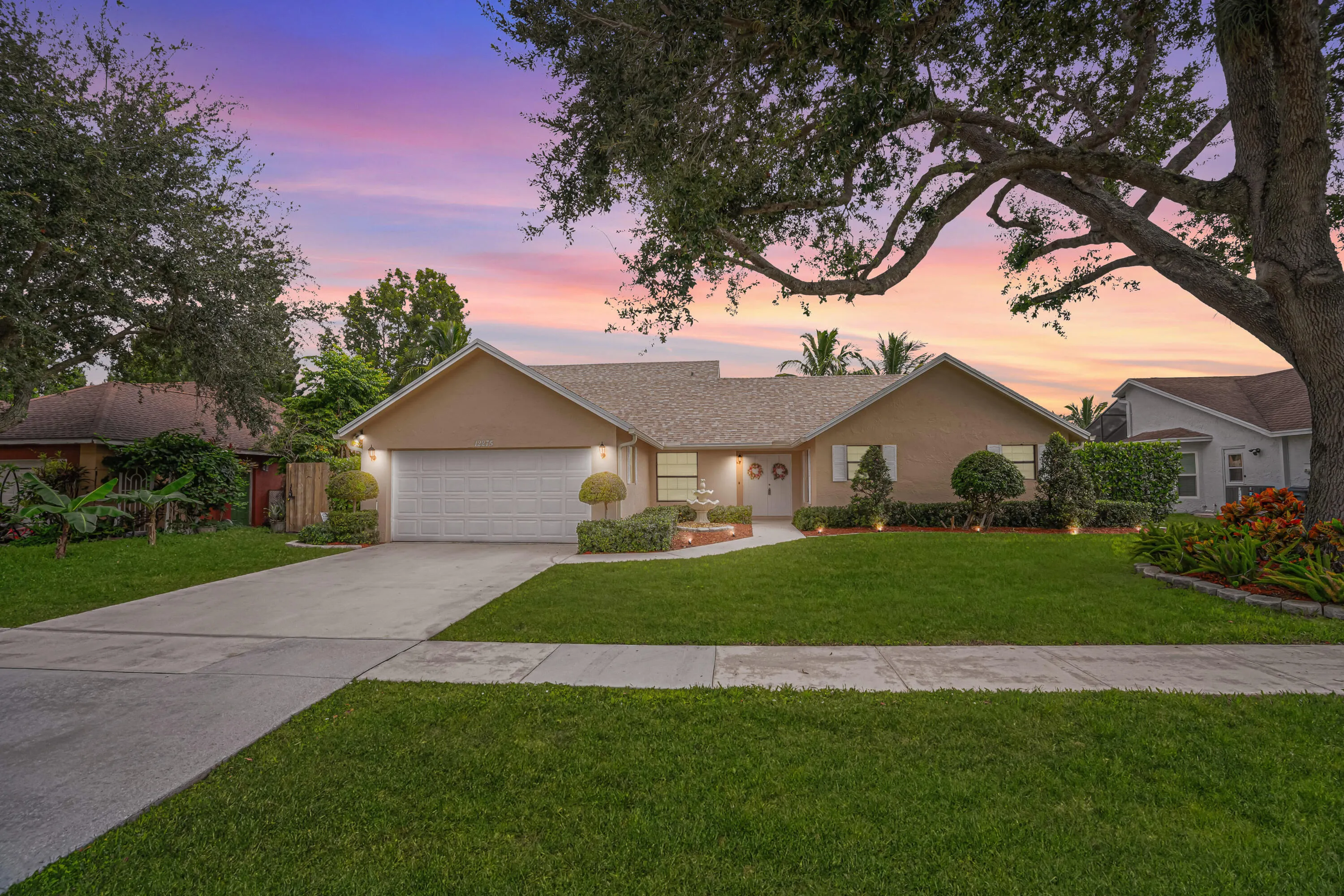 12275 Sannenwood Lane