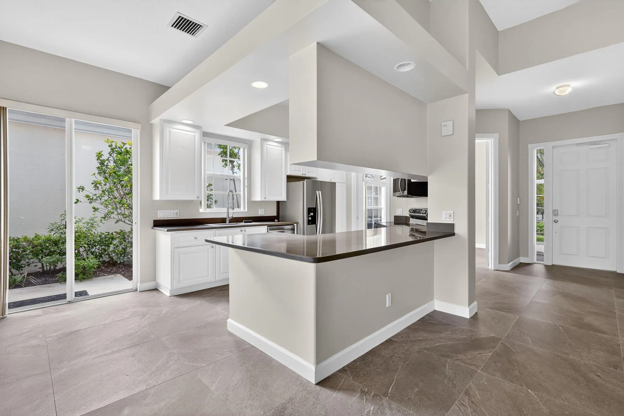 8257 Rosalie Lane