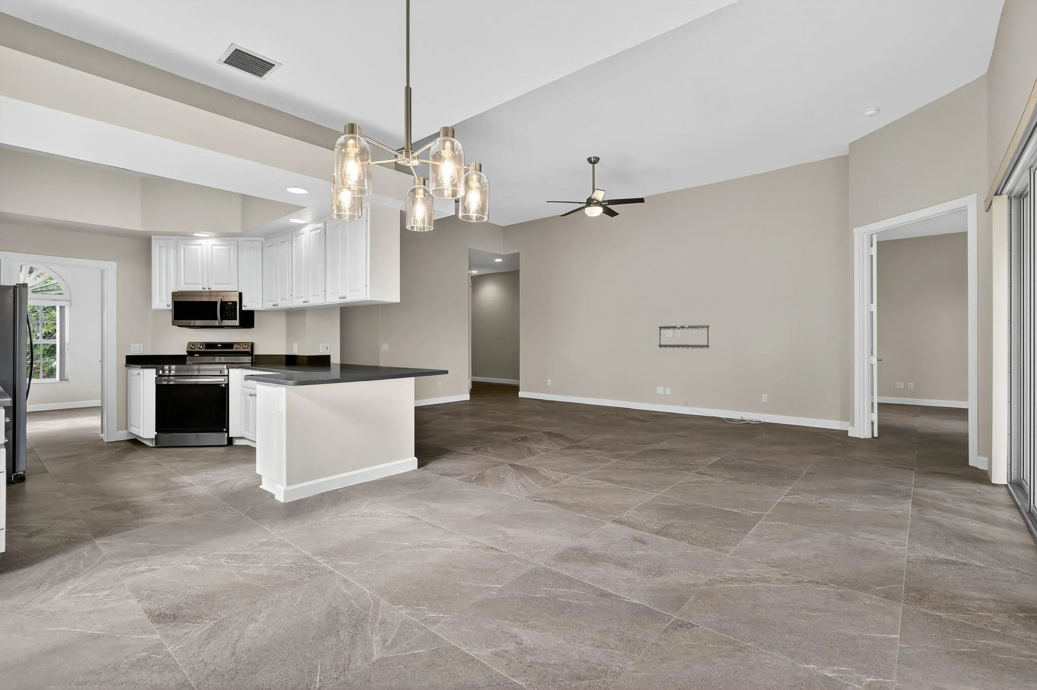 8257 Rosalie Lane
