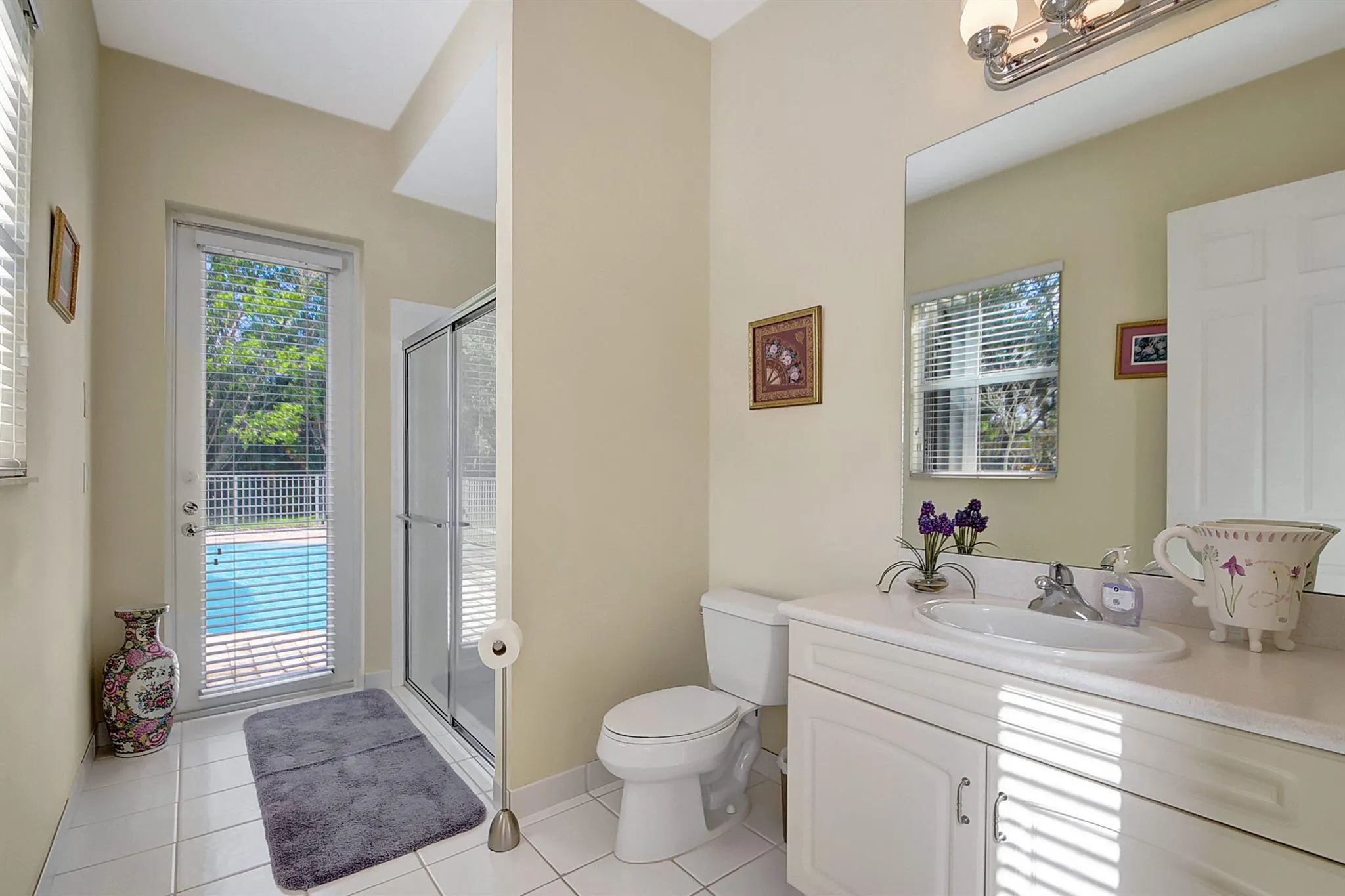 8123 Woodslanding Trail