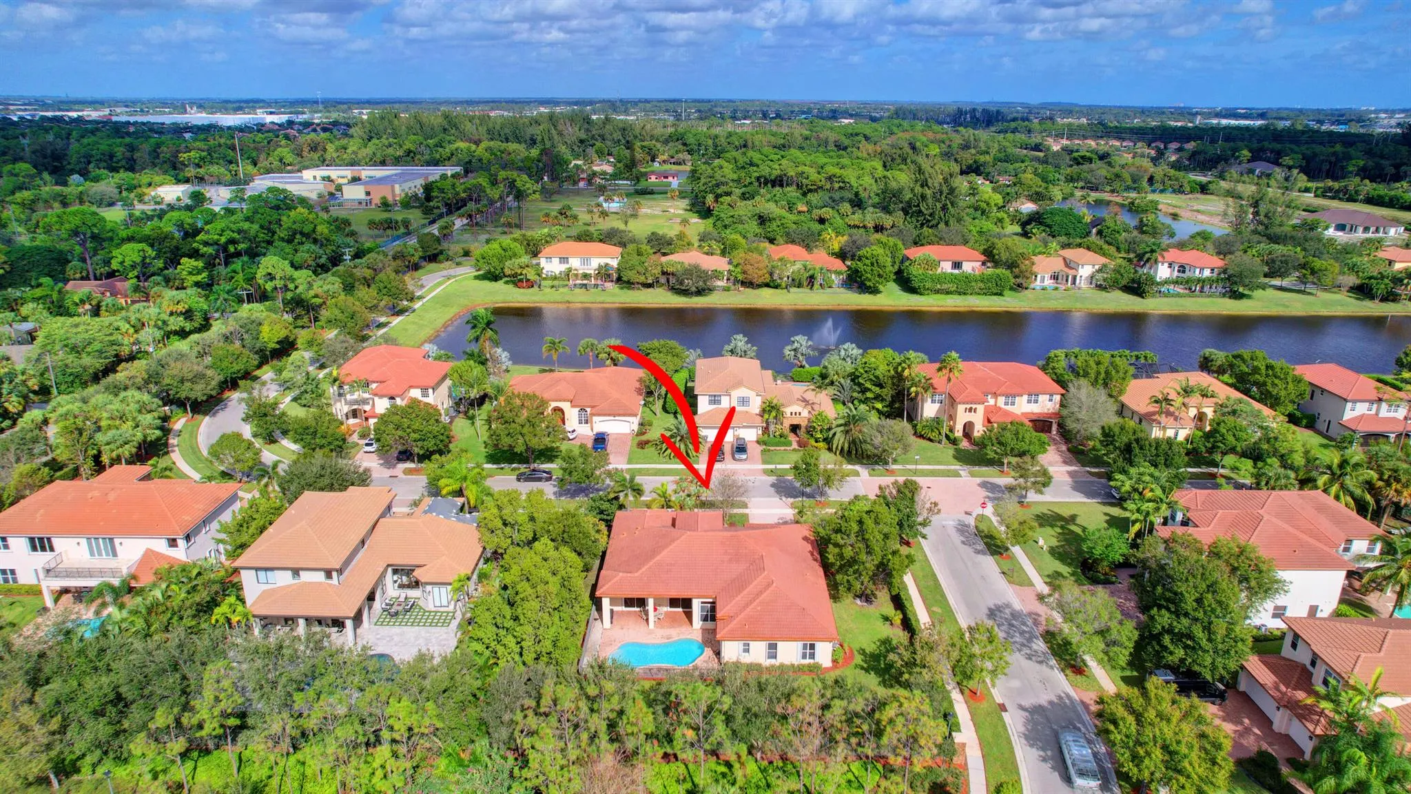 8123 Woodslanding Trail