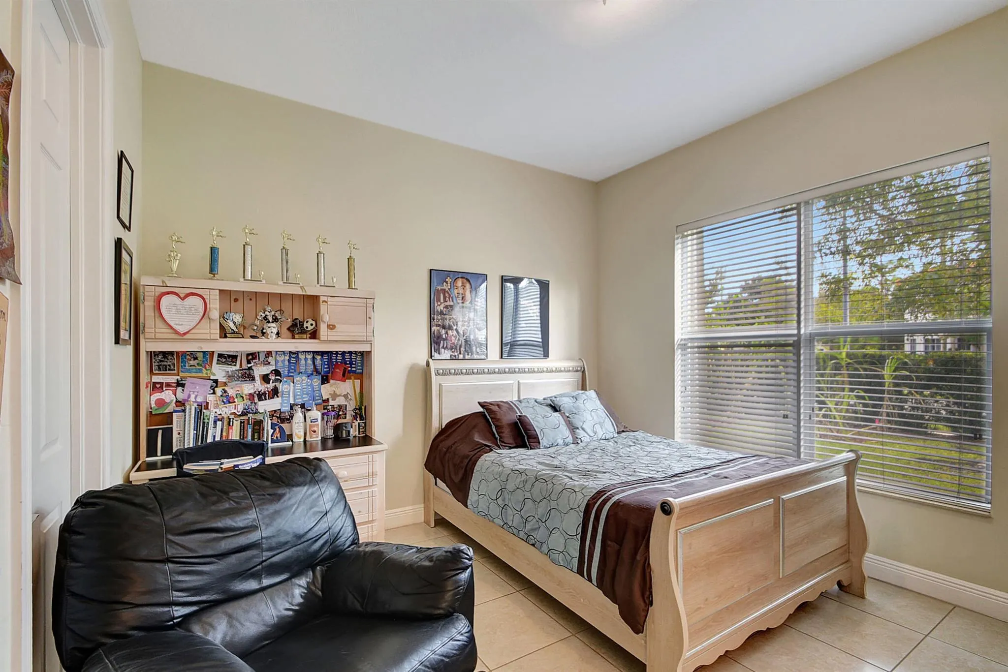 8123 Woodslanding Trail