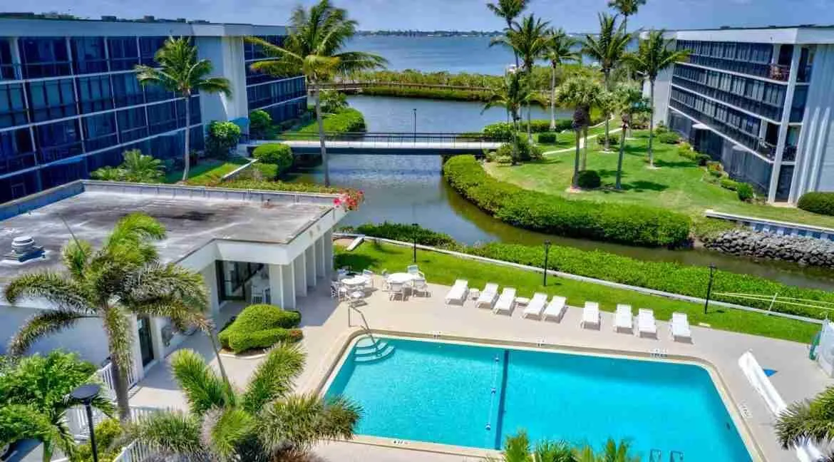 3792 NE Ocean Boulevard, #203