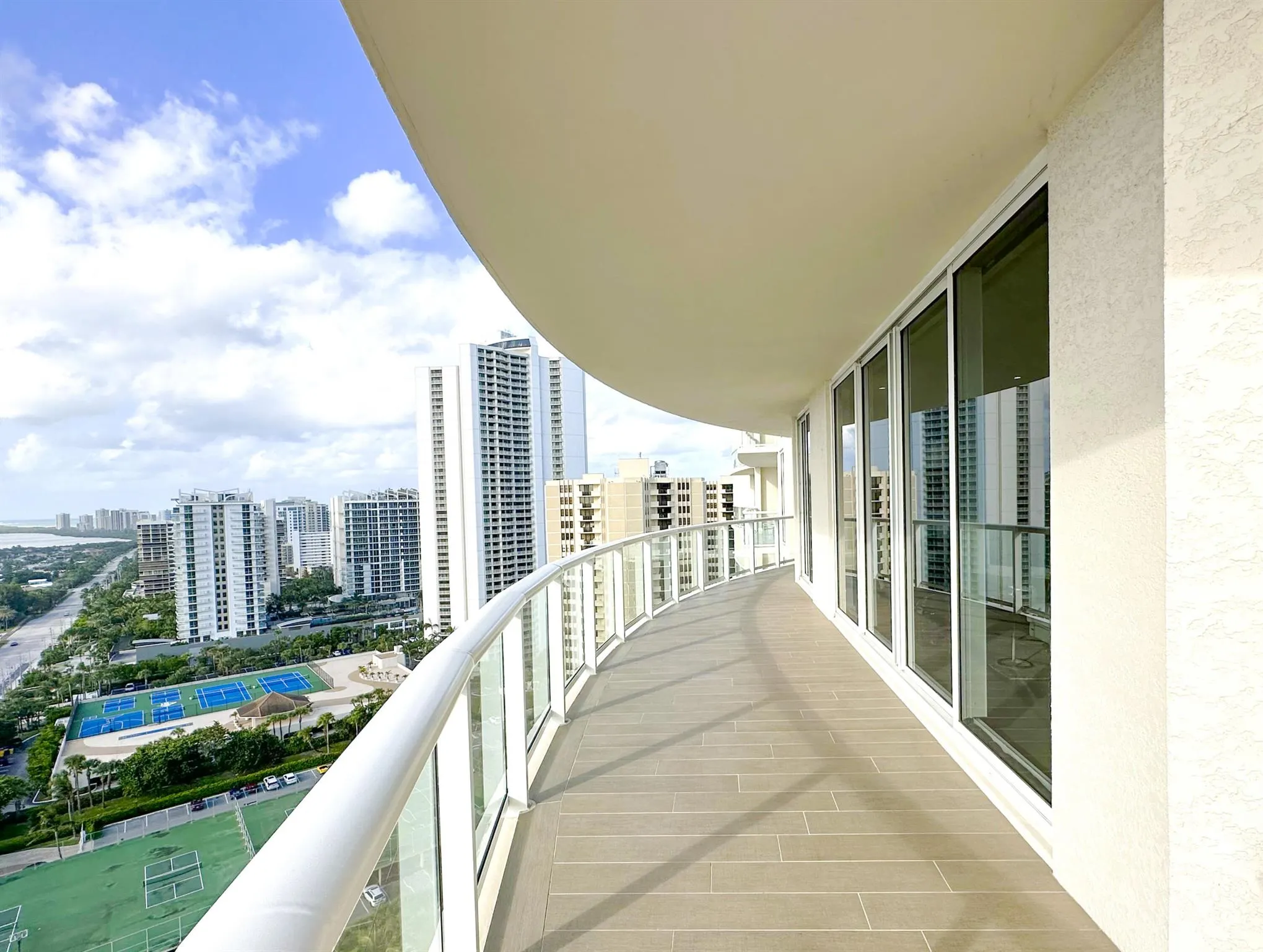 2700 N Ocean Drive, #1806b