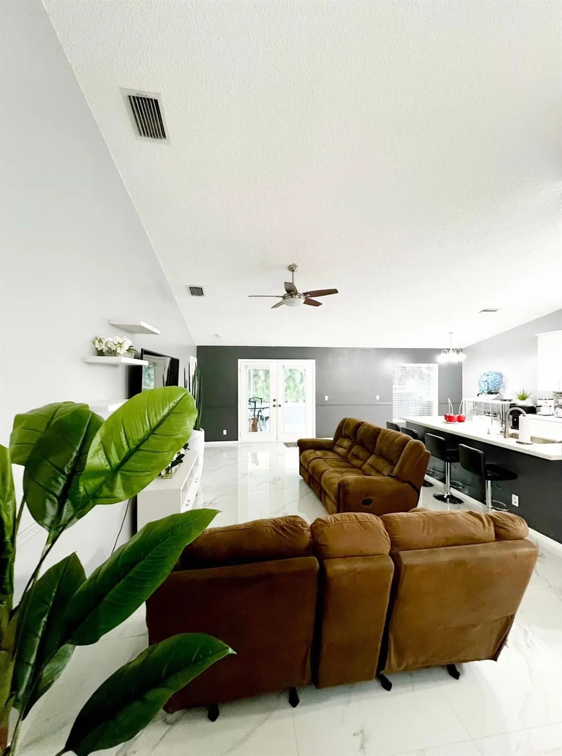 15854 92nd Court N