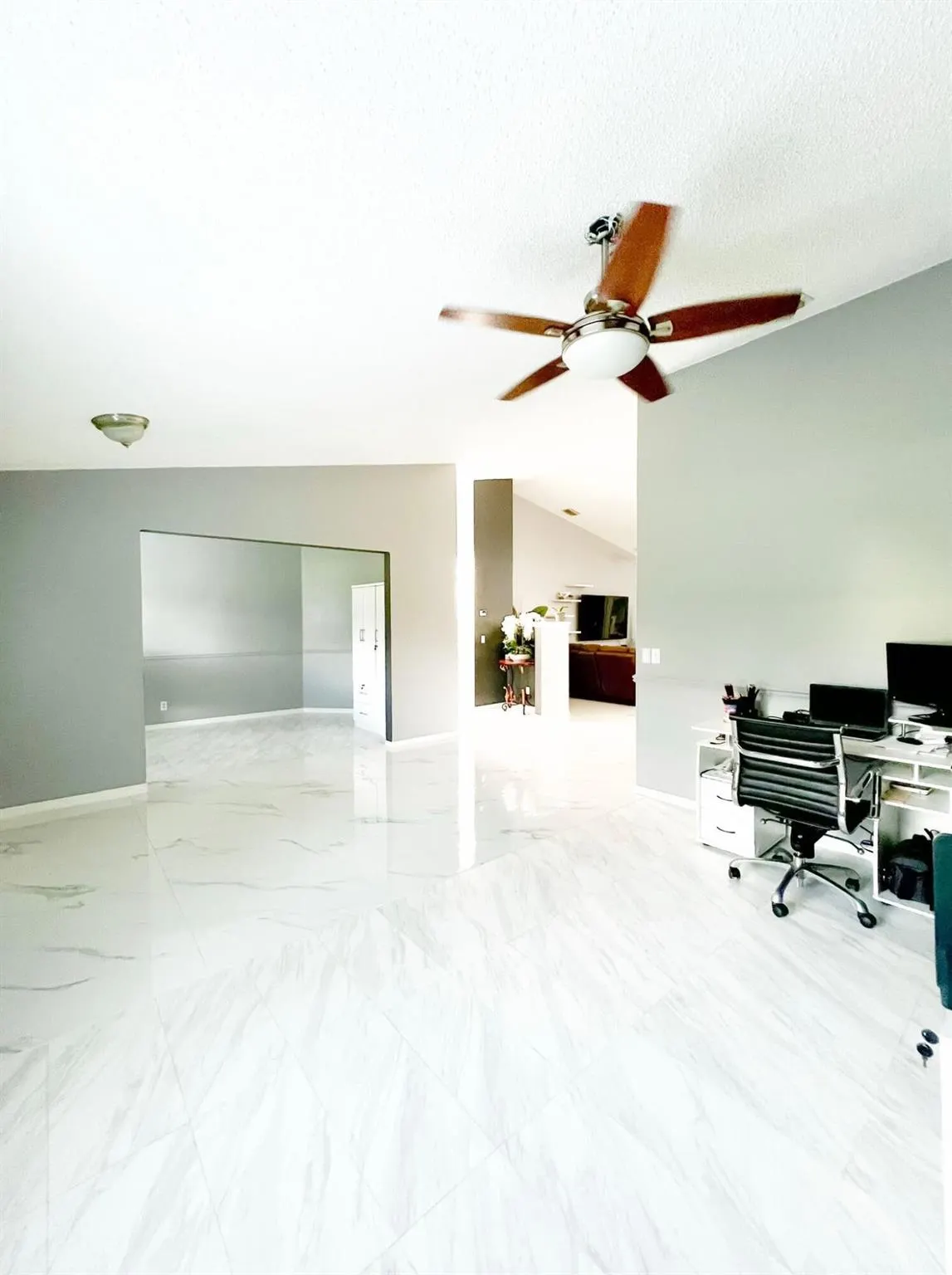 15854 92nd Court N