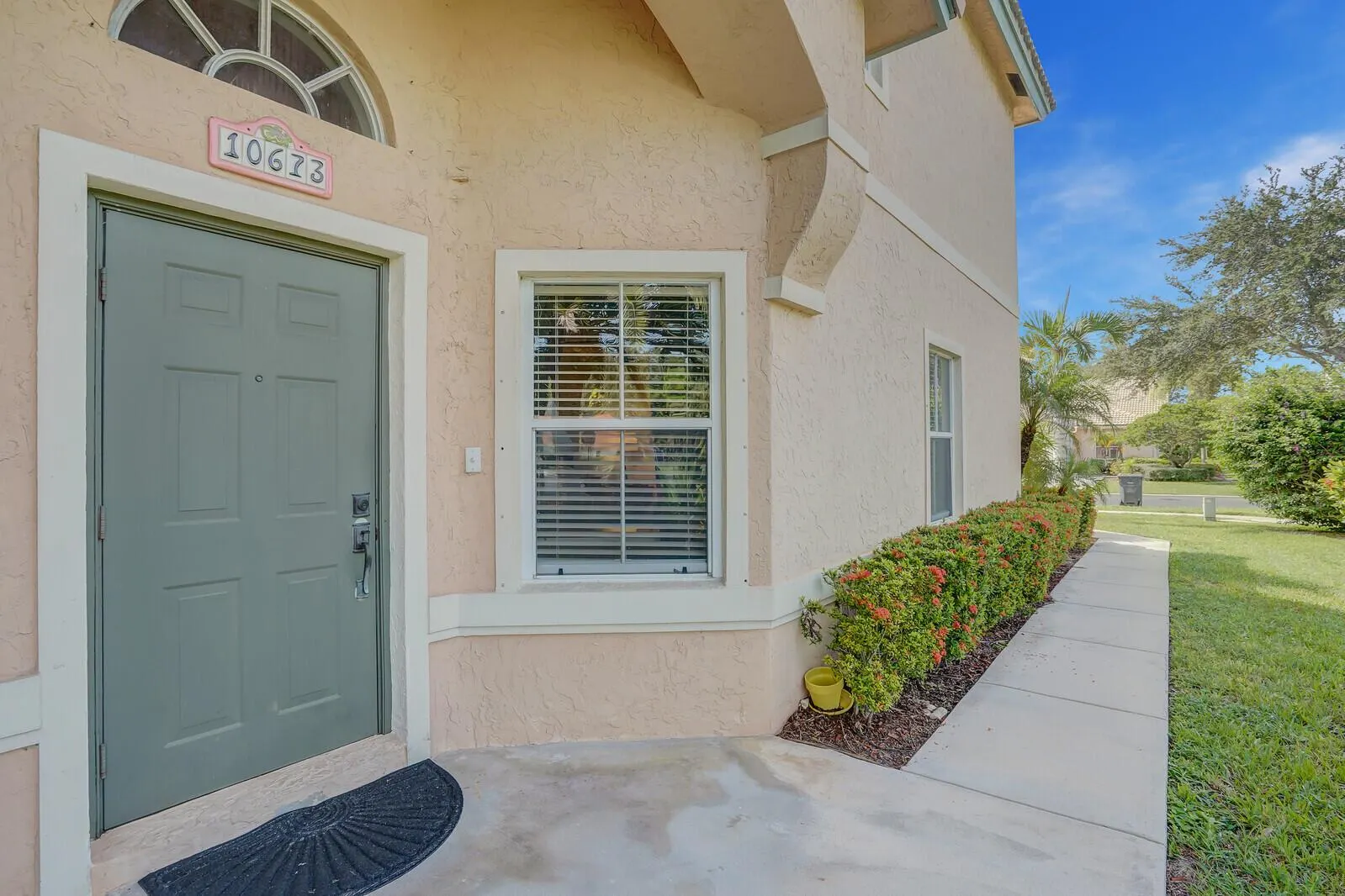 10673 Pelican Drive