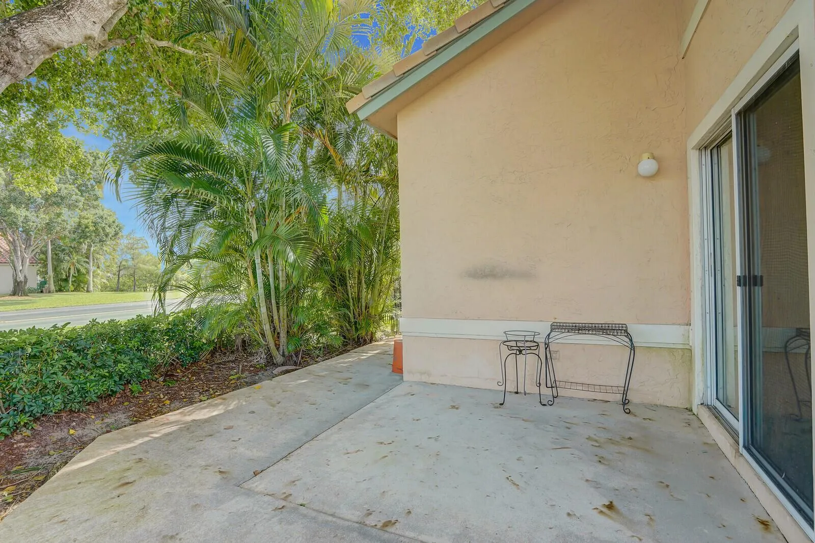 10673 Pelican Drive